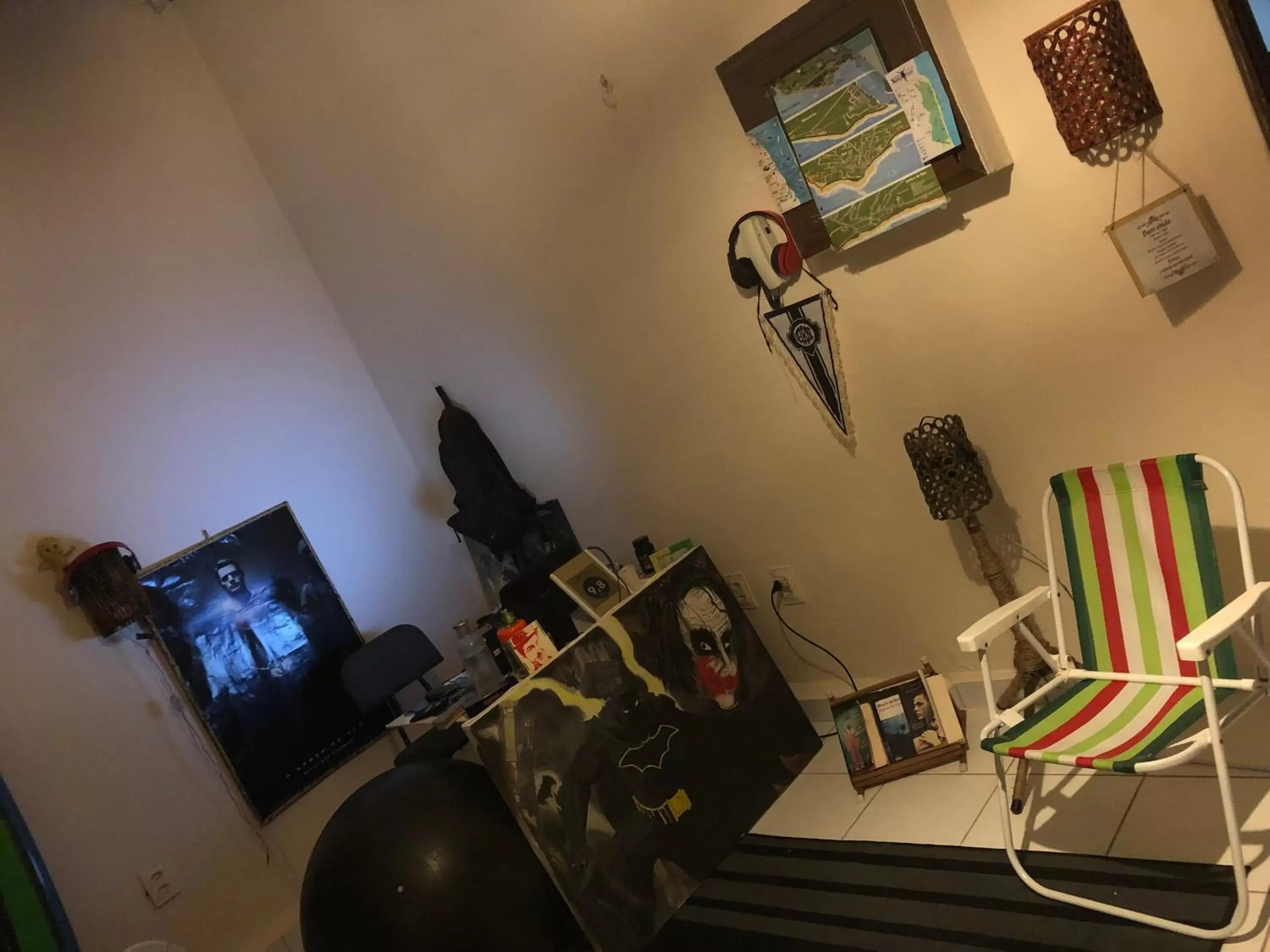 Bunk Bed in Female Dormitory Room in Hostel Das Canárias Bunk Bed in Female Dormitory Room in Hostel Das Canárias