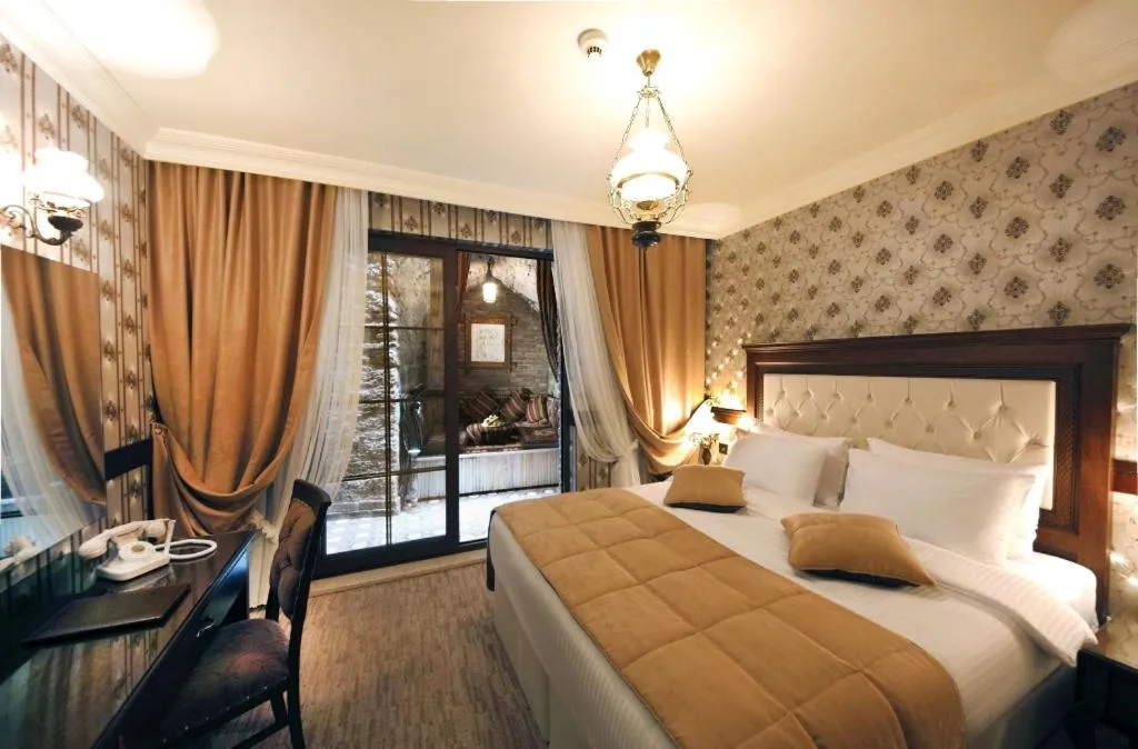 Photo of the whole room in Divalis Hotel