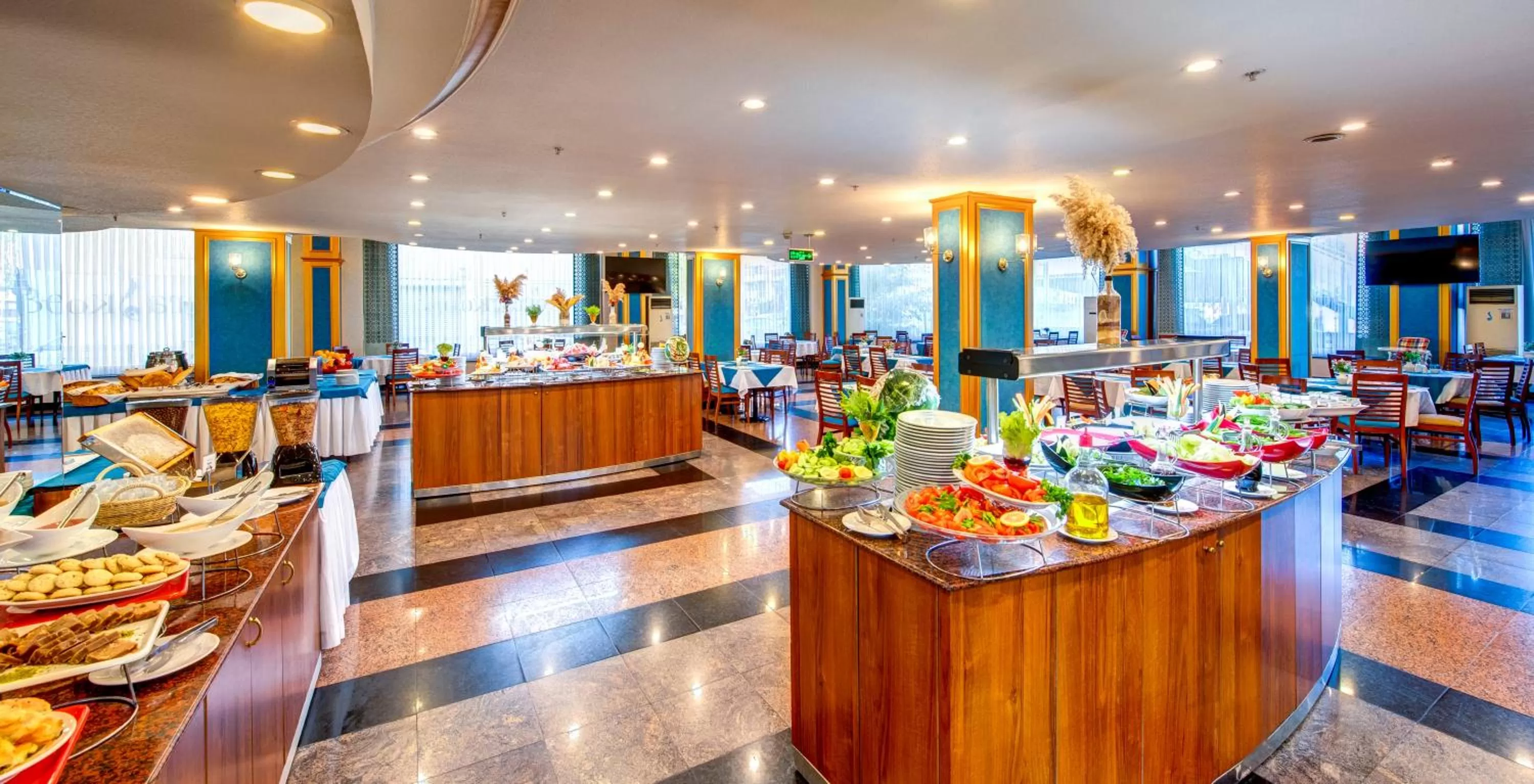 Restaurant/places to eat in Bera Konya Hotel