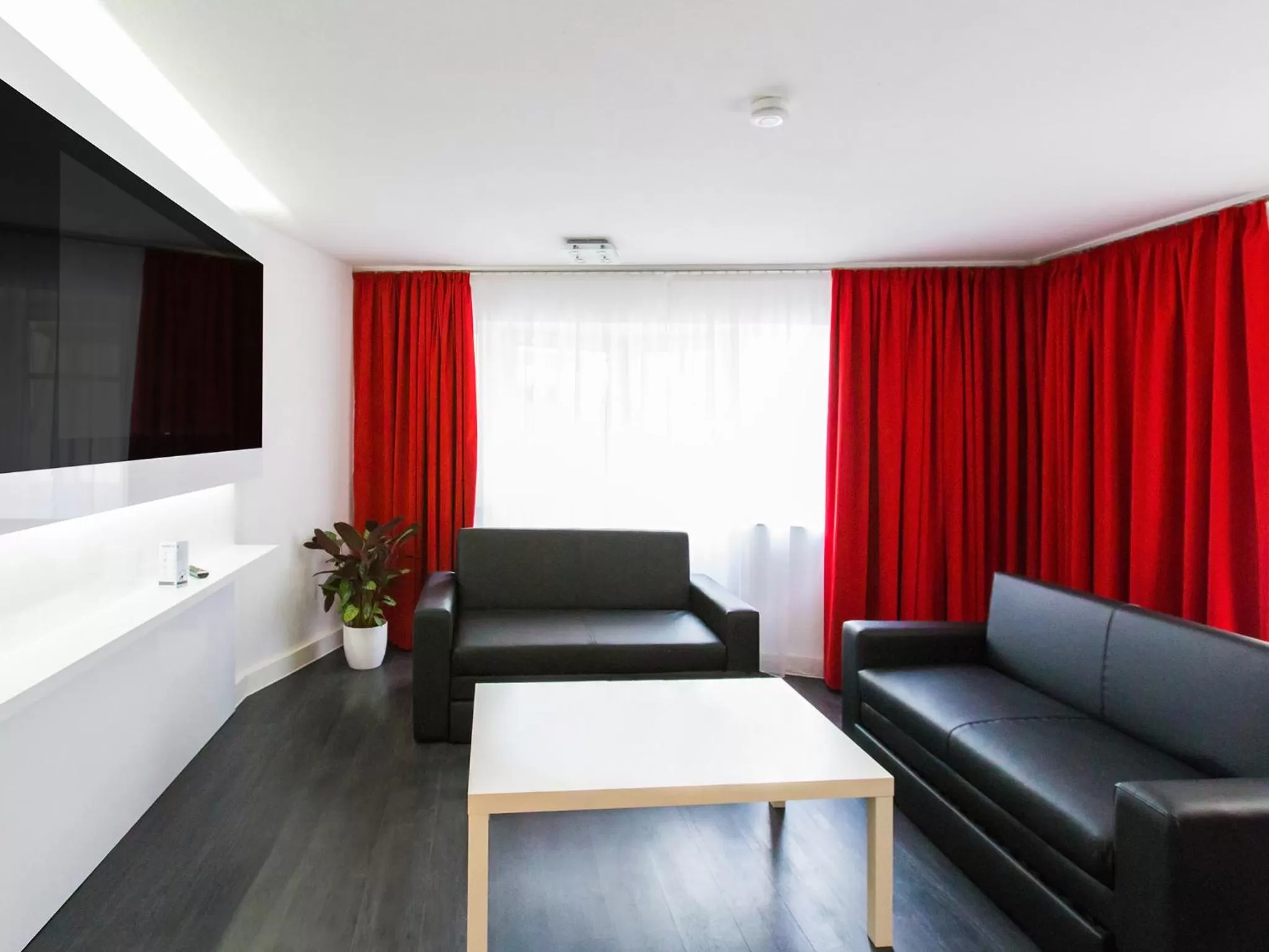 Living room in DORMERO Hotel Villingen-Schwenningen