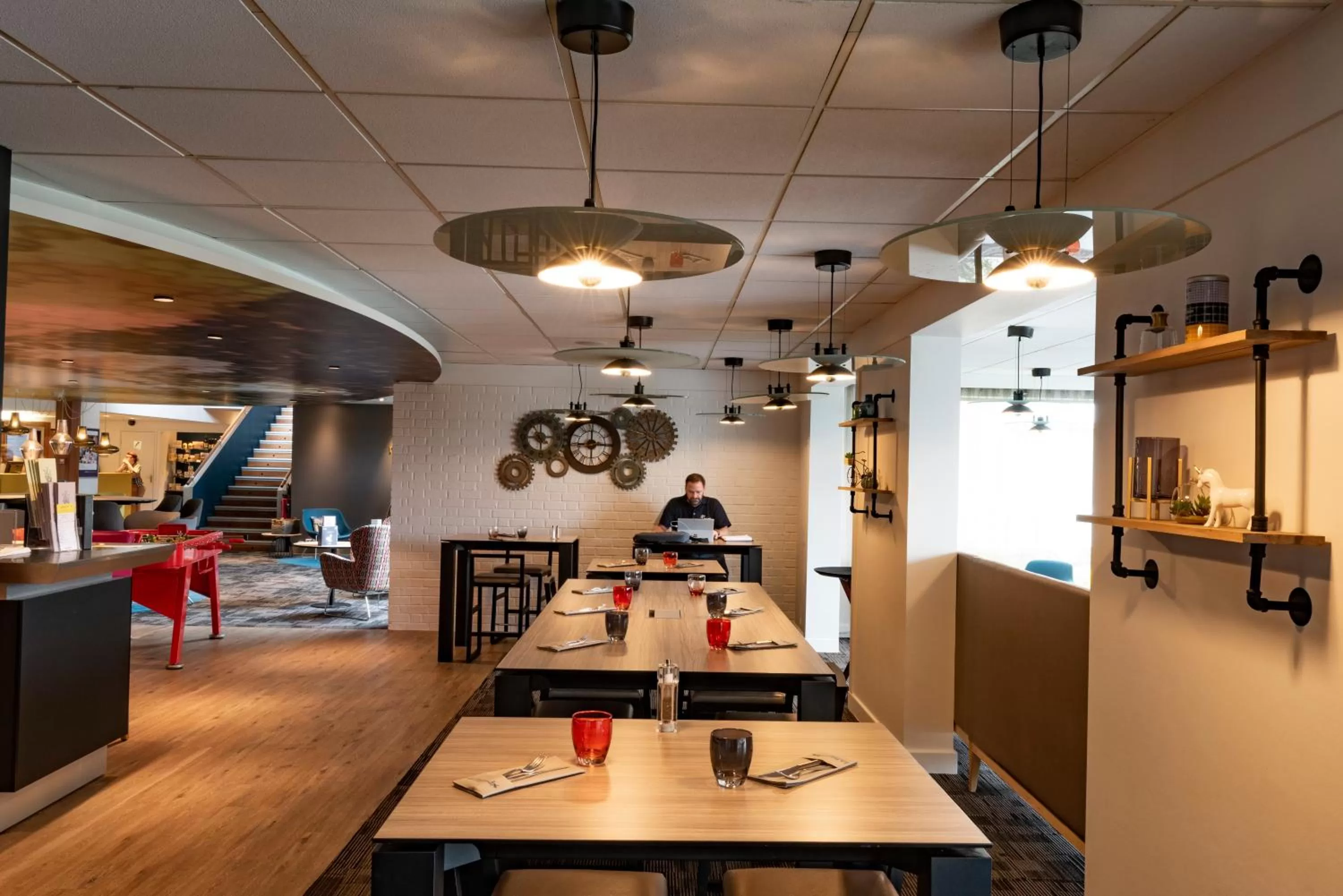 Restaurant/places to eat in Hôtel Novotel Valenciennes