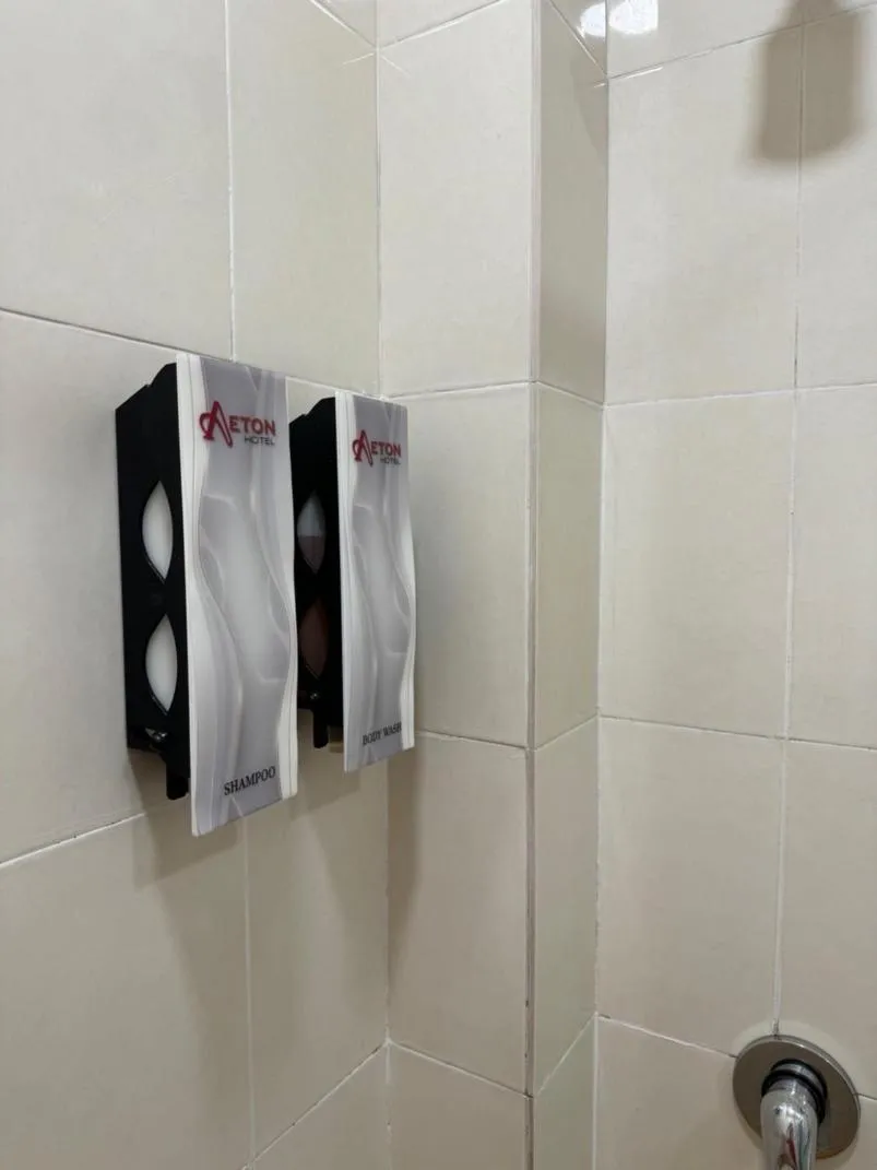Toilet in Aeton Hotel Nilai