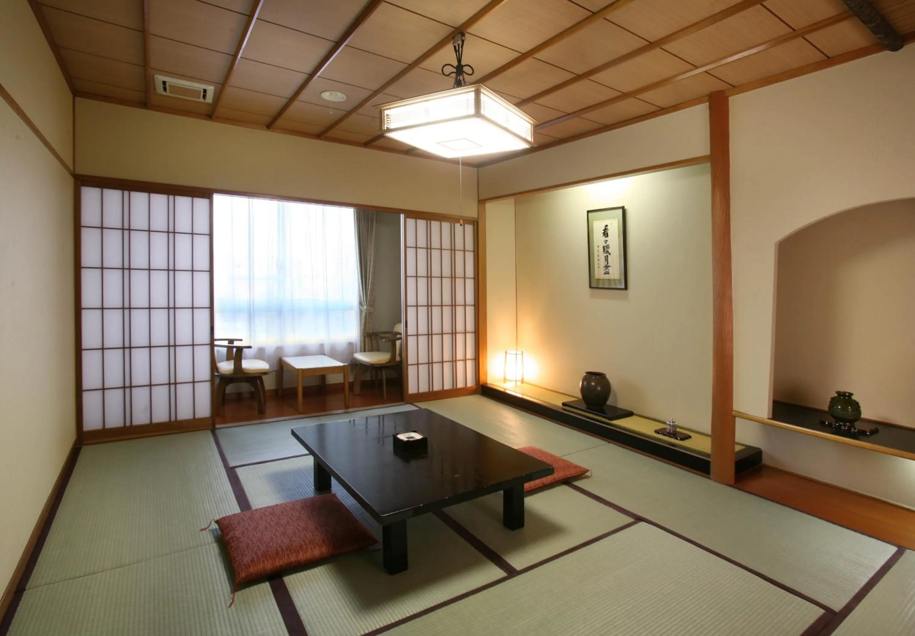 Onsen Hotel Nakahara Bessou Nonsmoking, Earthquake retrofit