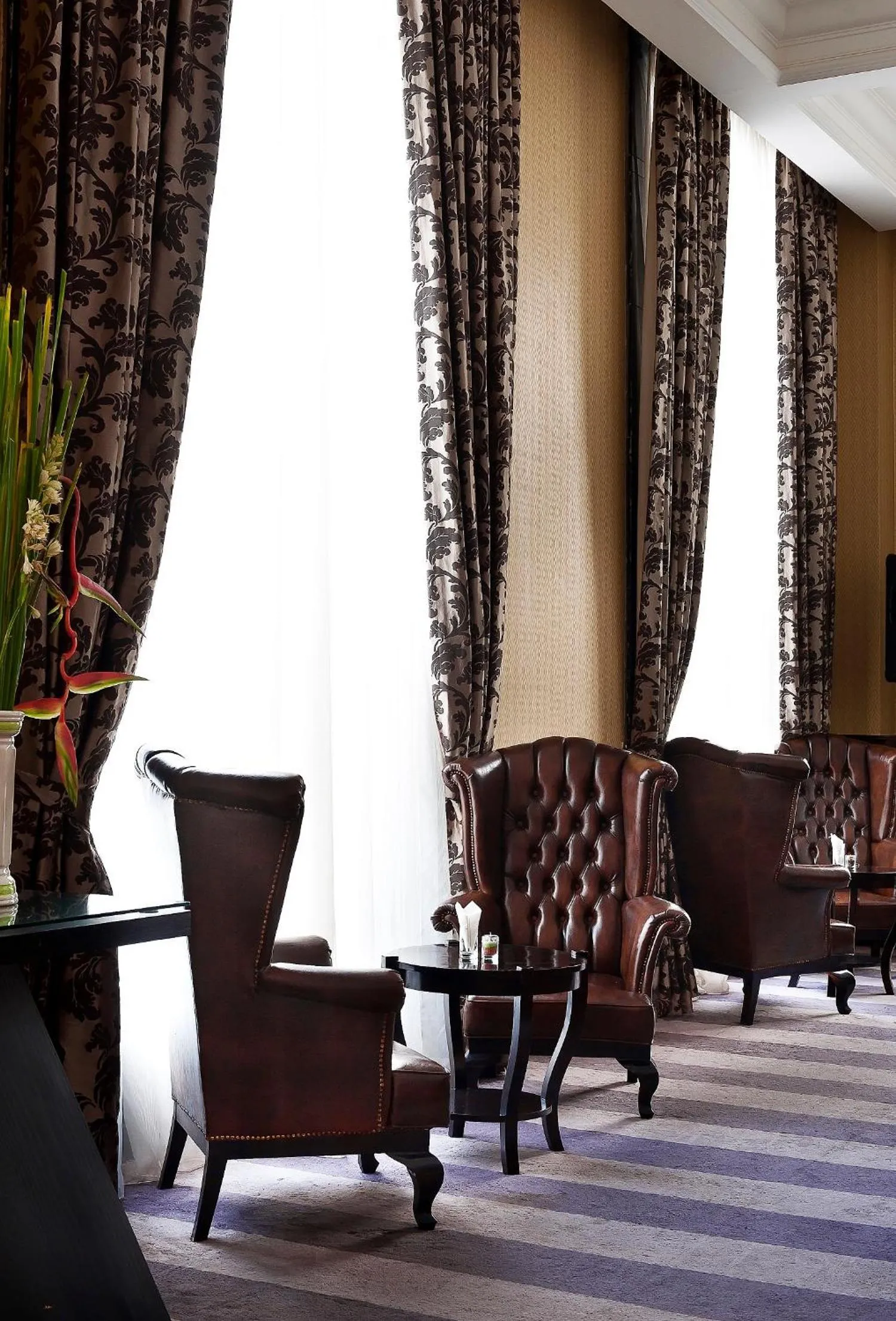 Restaurant/places to eat in Royal Kuningan