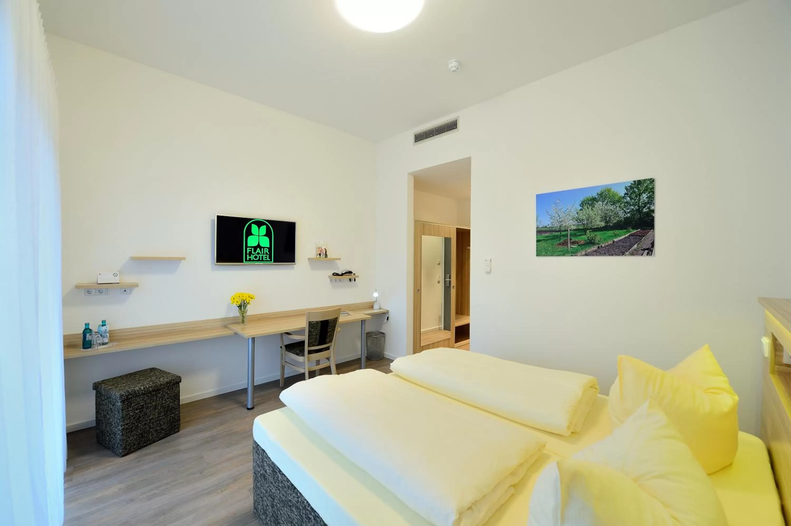 Photo of the whole room in Flair Hotel Reuner