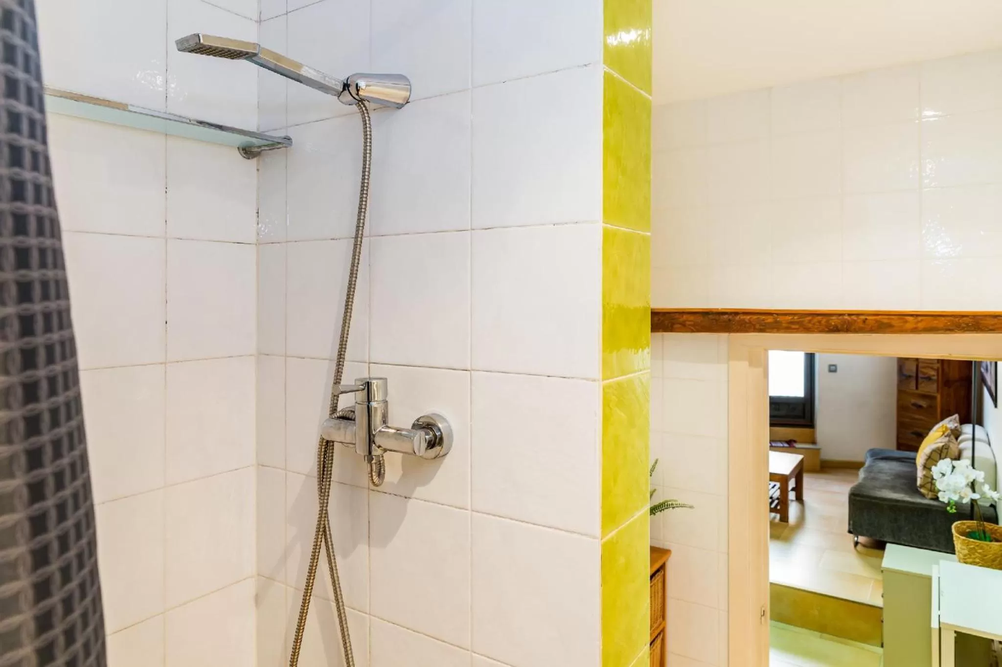 Fridays Flats Dreamy Duplex - Stylish Beach Loft