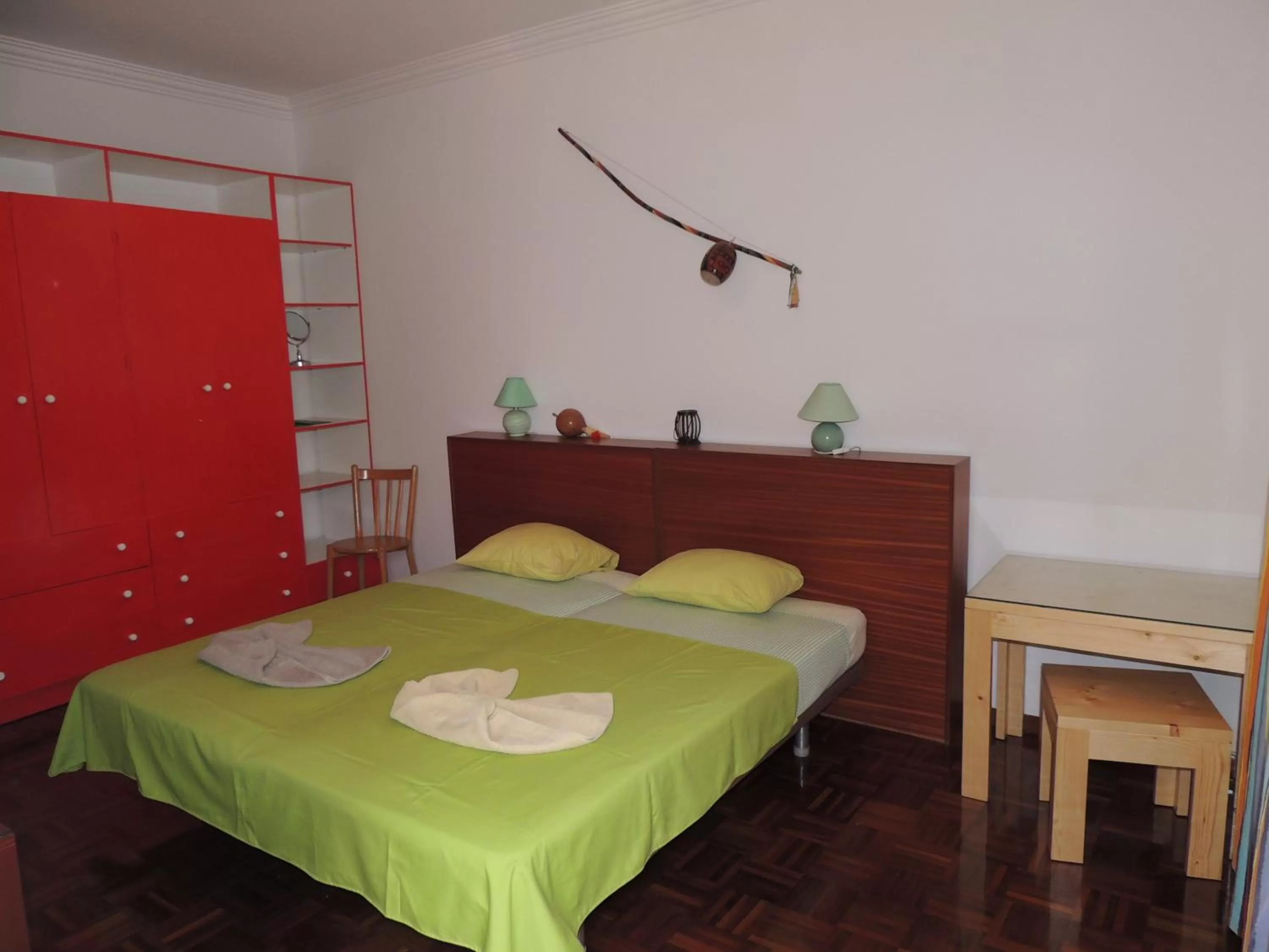 Photo of the whole room, Bed in O Jardim do Vinho