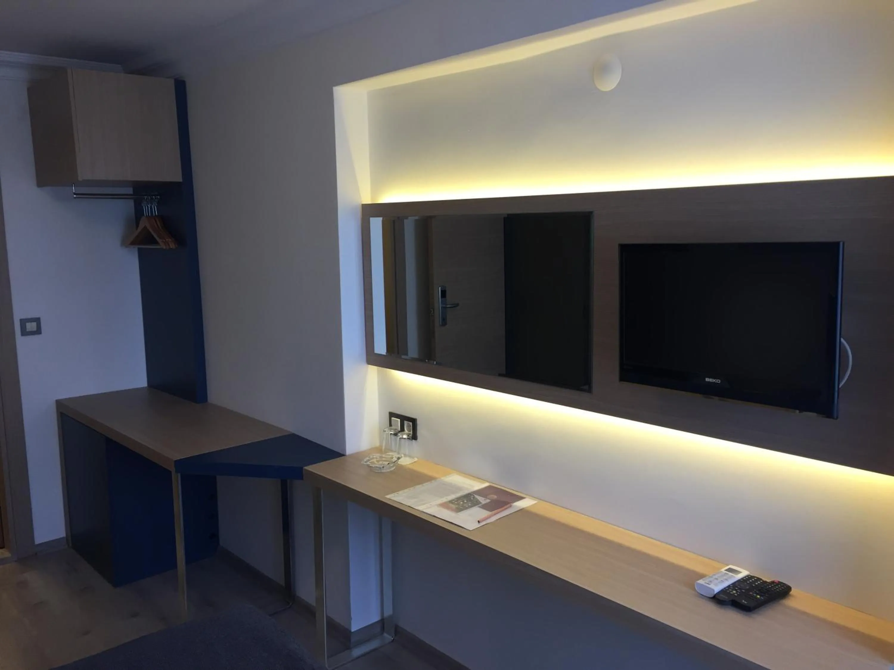 Area and facilities in Helen Hotel