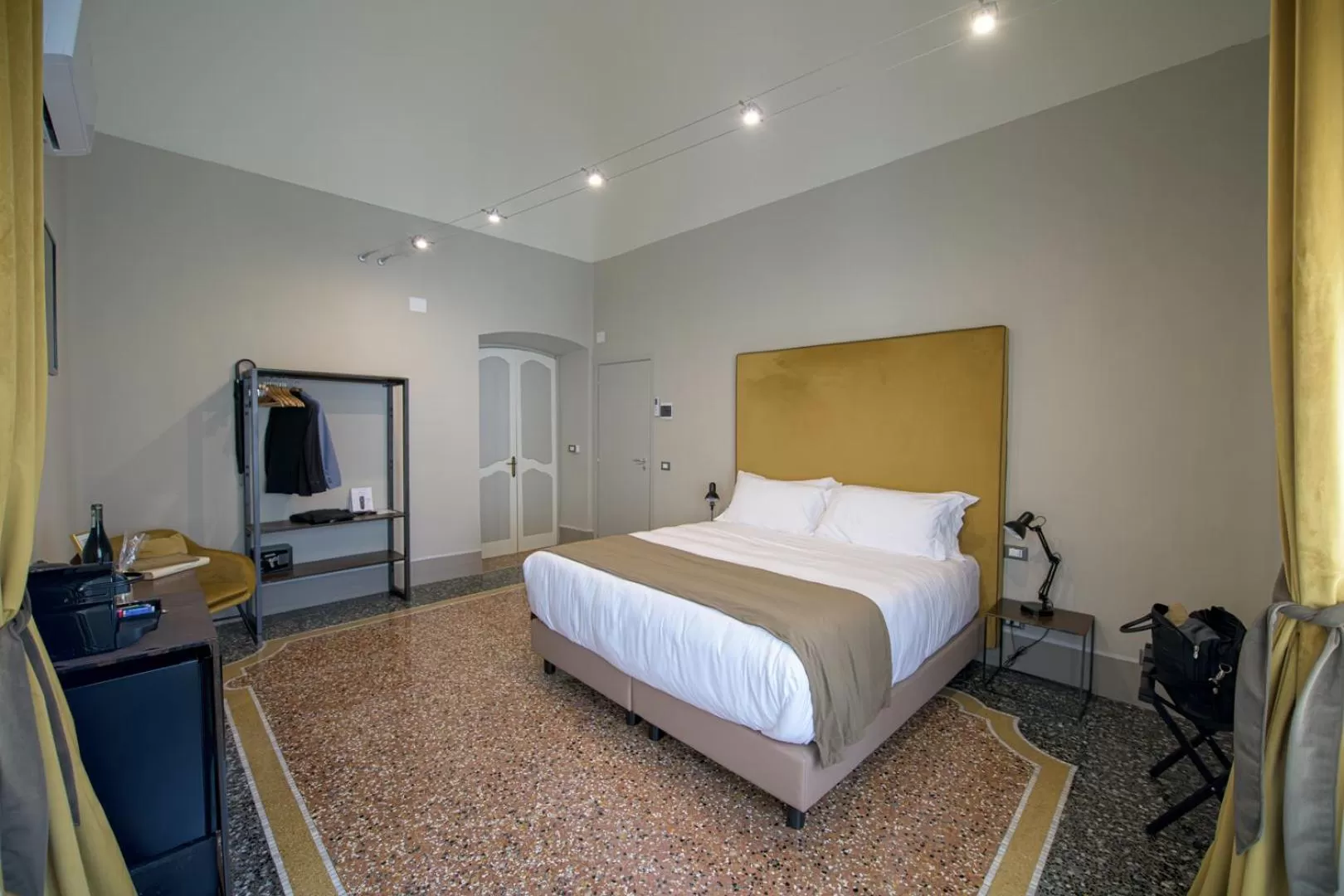 Bed in Palazzo Sertorio Suites