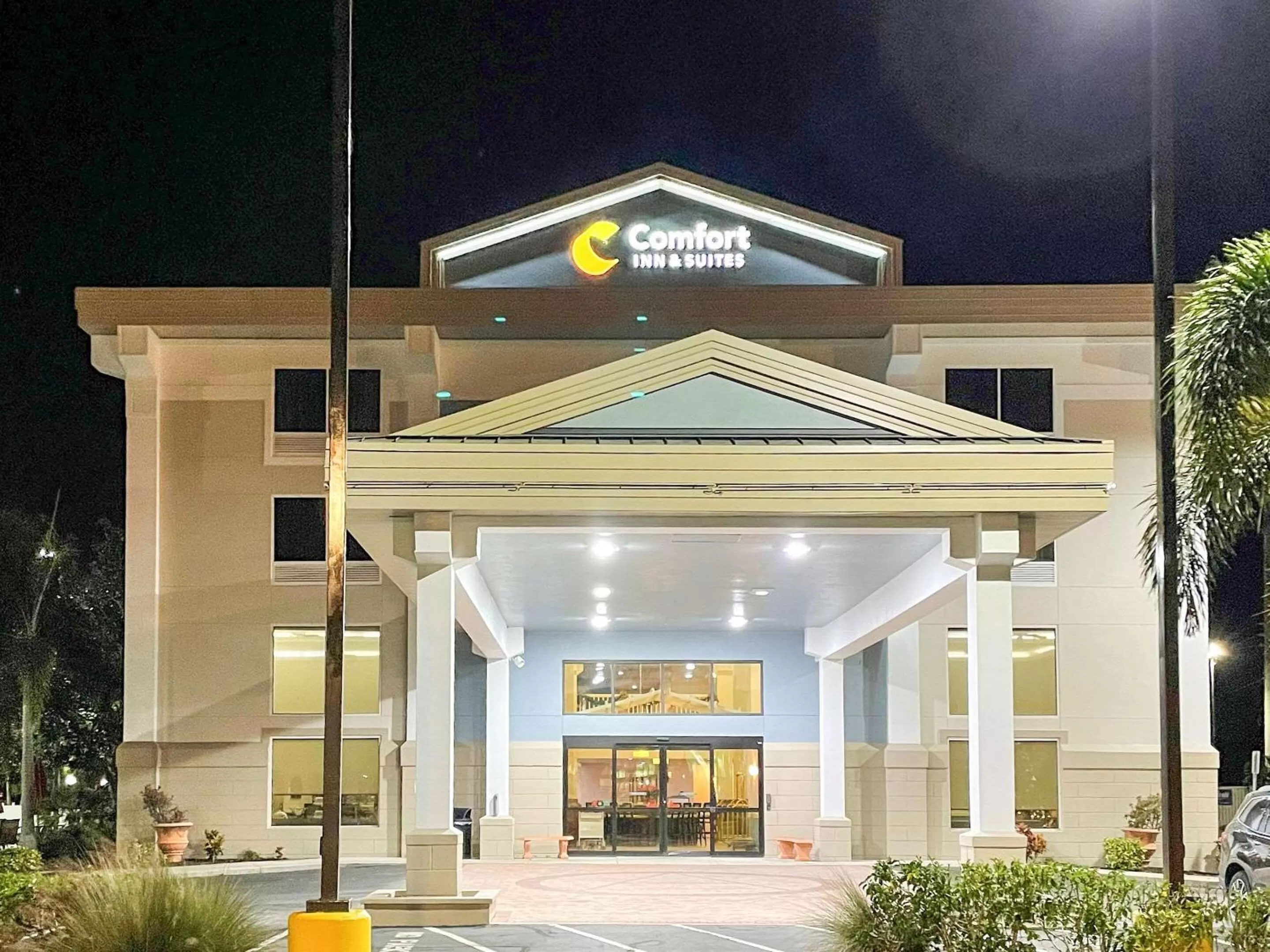 Comfort Inn & Suites Sarasota I75