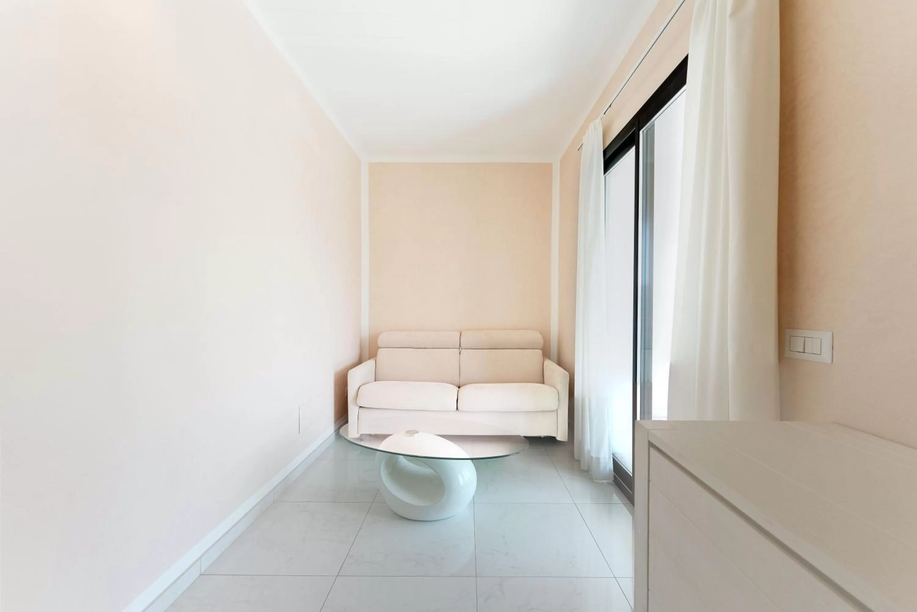 Bed in Geovillage Green Residence