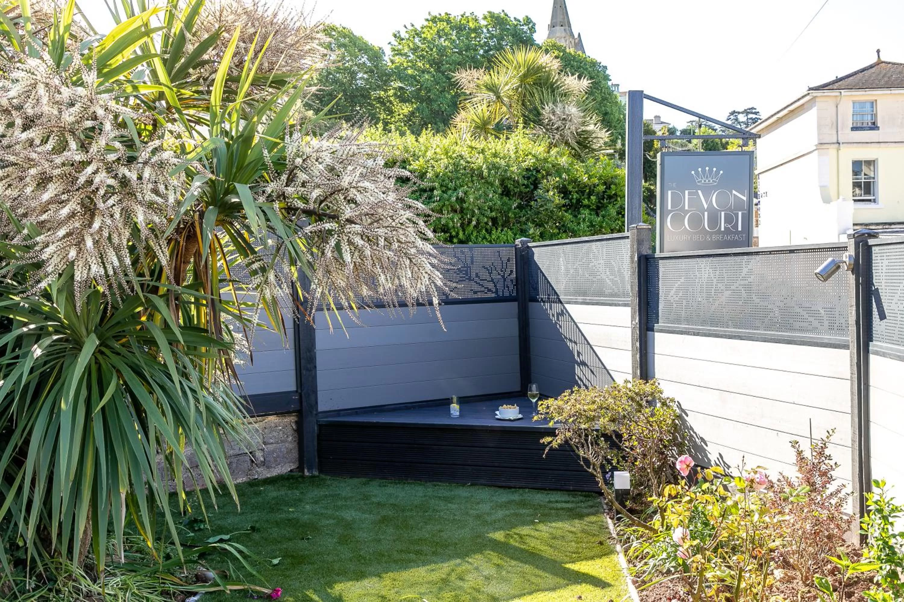 Garden in The Devon Court