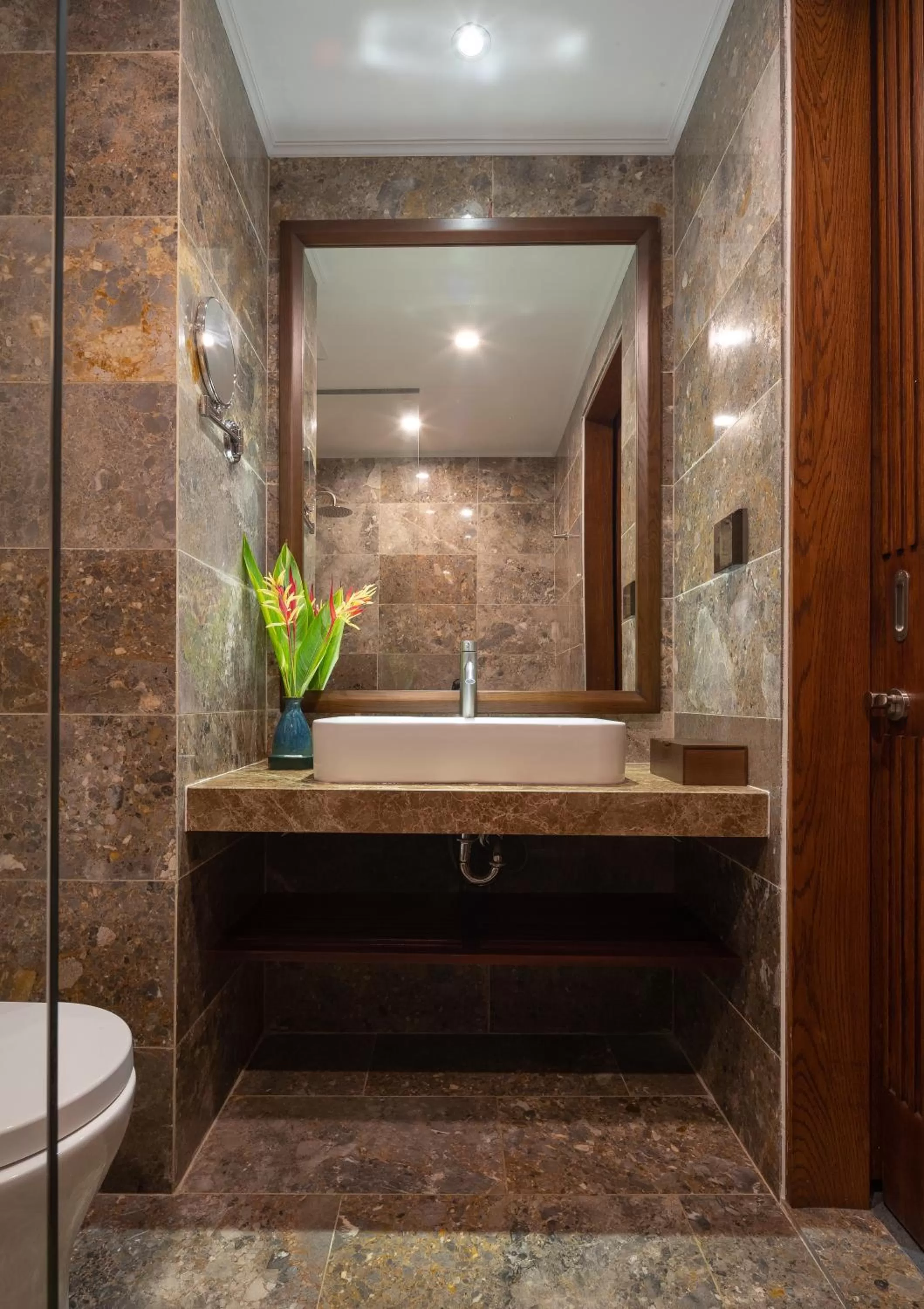 Bathroom in Nghê Prana Hotel and Spa Hoi An