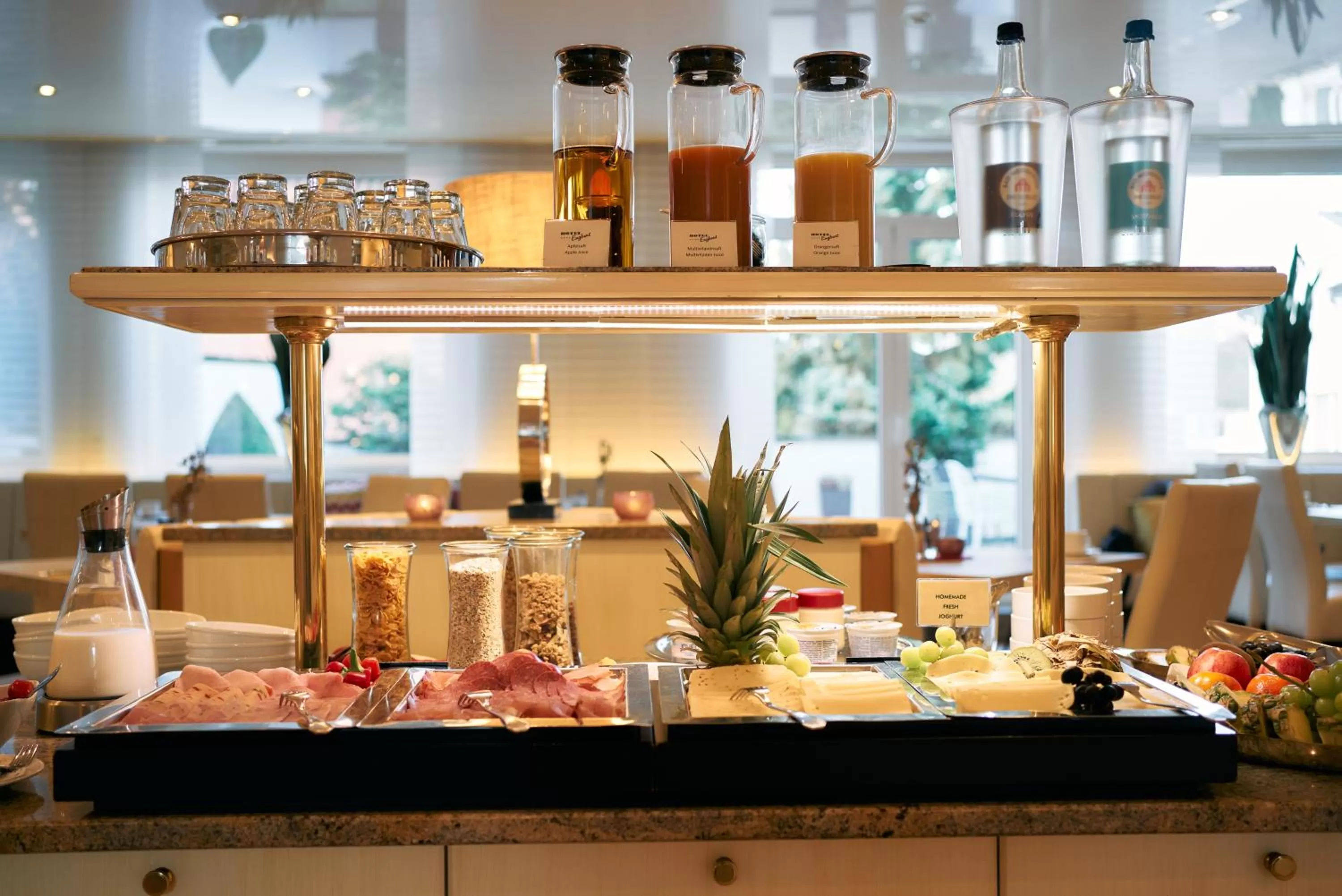 Restaurant/places to eat in Hotel Engbert