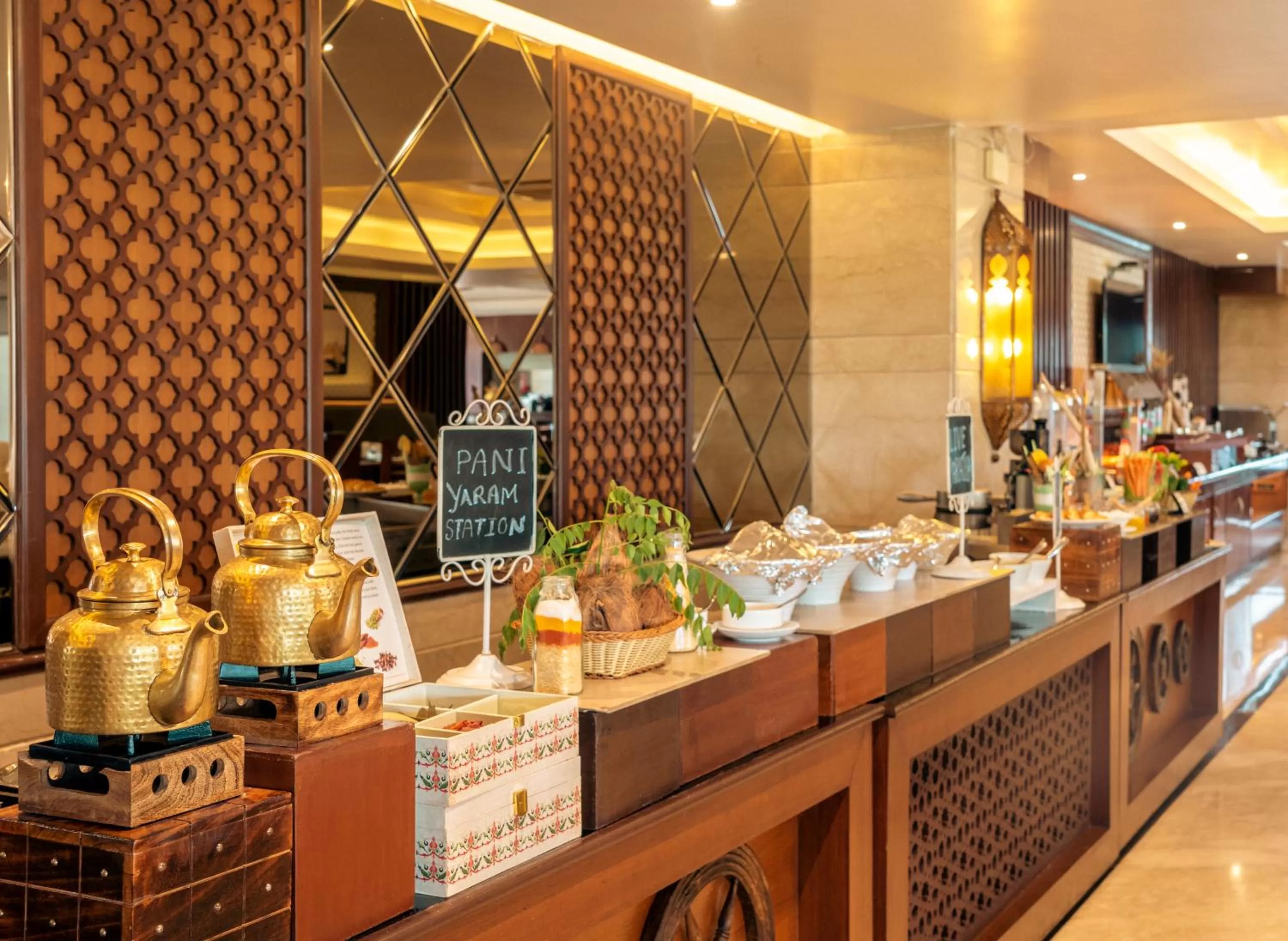 Restaurant/places to eat in LP Vilas