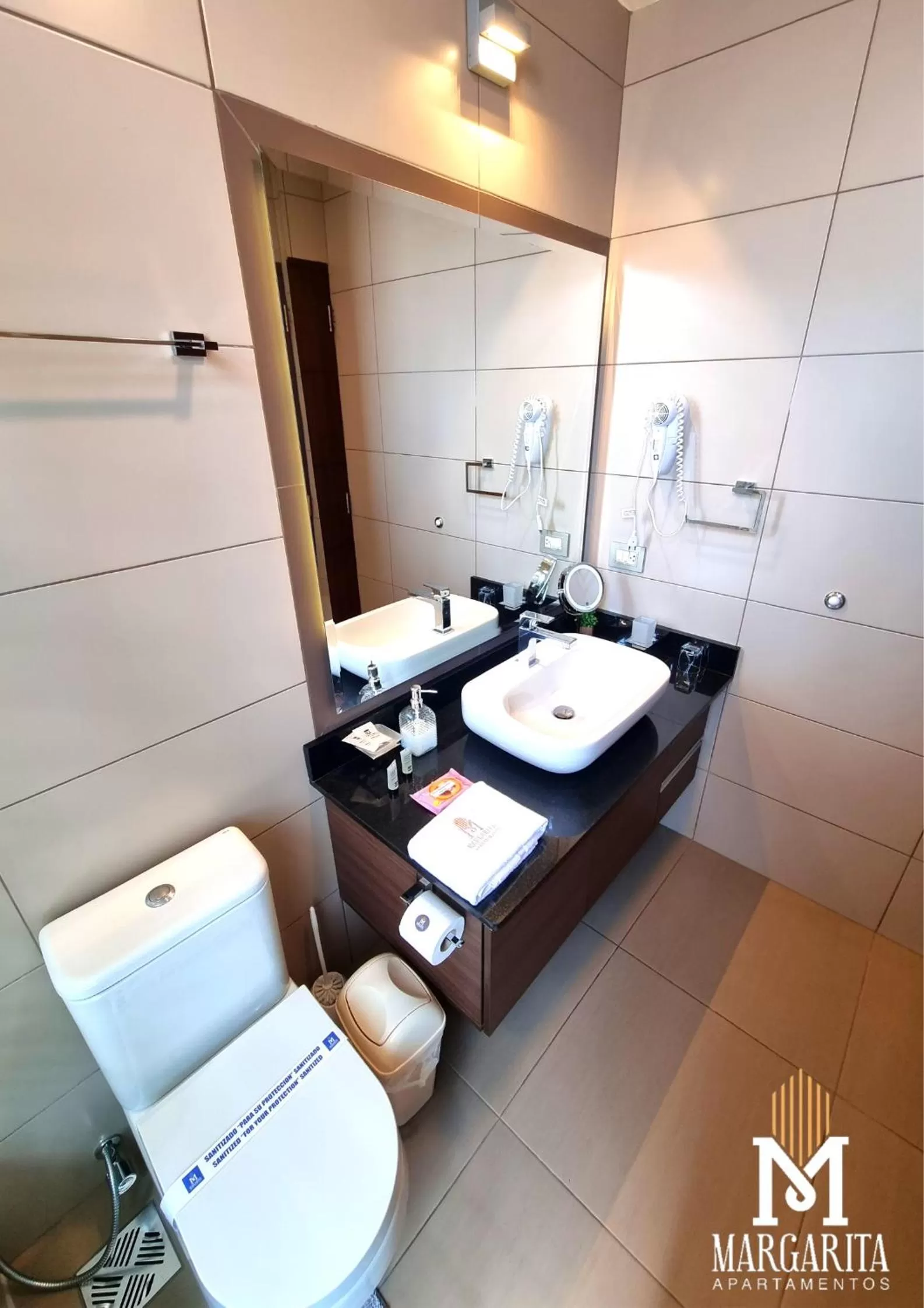 Toilet, Bathroom in Margarita Apartamentos