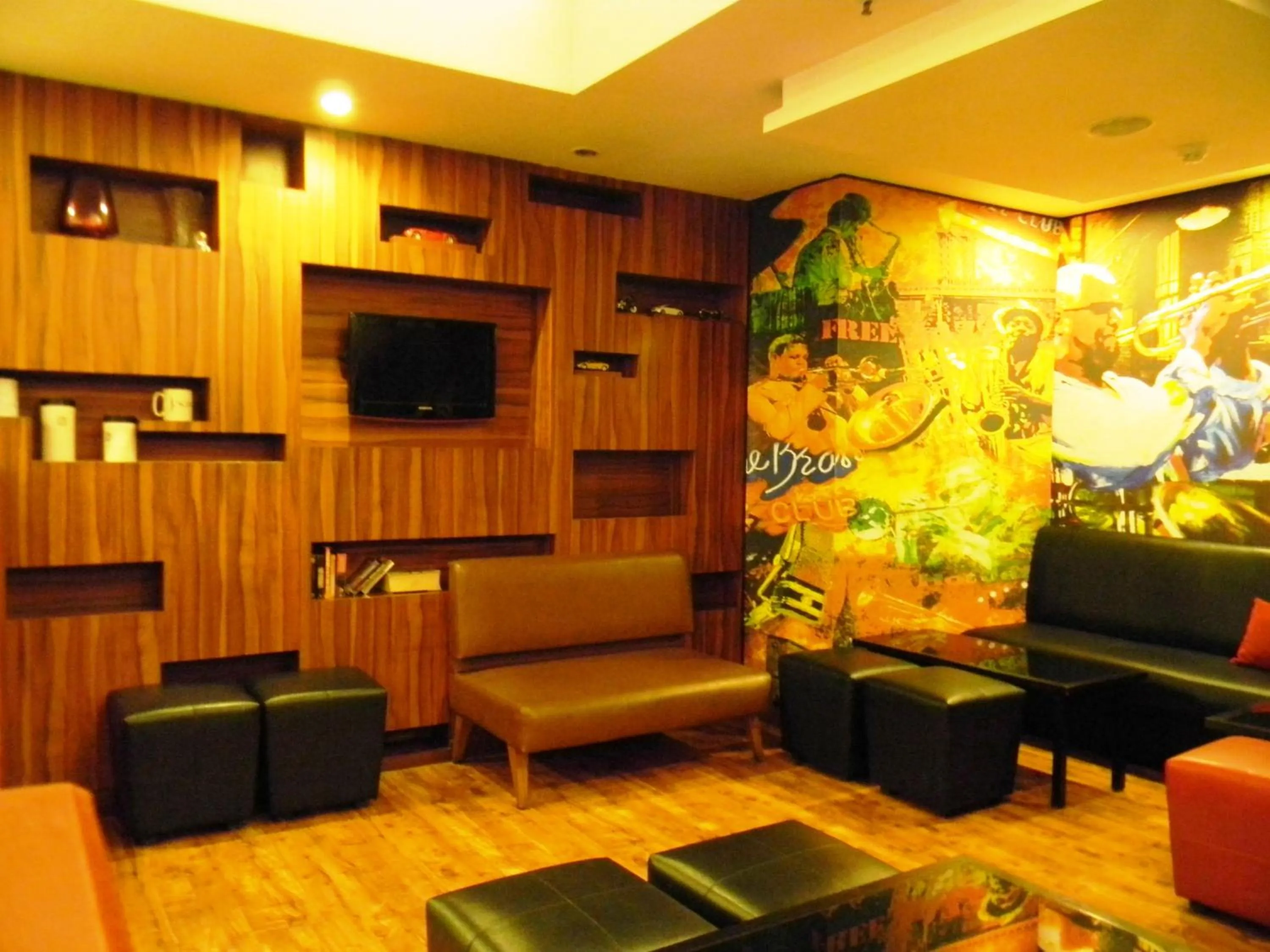 Restaurant/places to eat in Red Fox by Lemon Tree Hotels, East Delhi