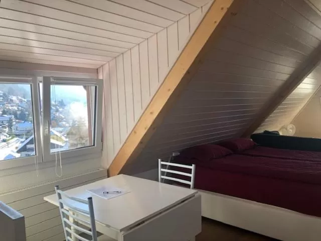 Dining area, Bed in La Maison des Copains