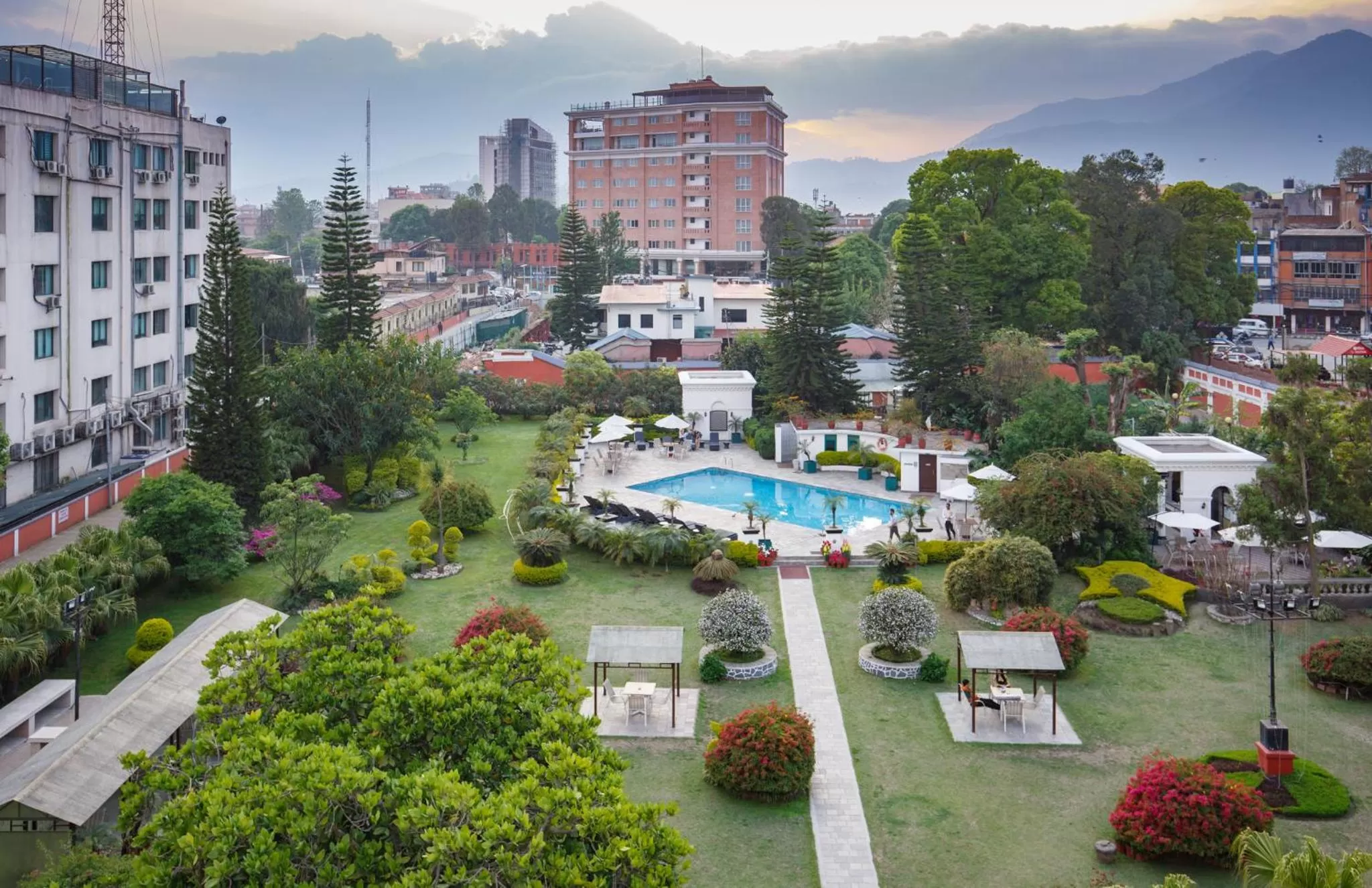 Garden in Hotel Shanker-Palatial Heritage Kathmandu