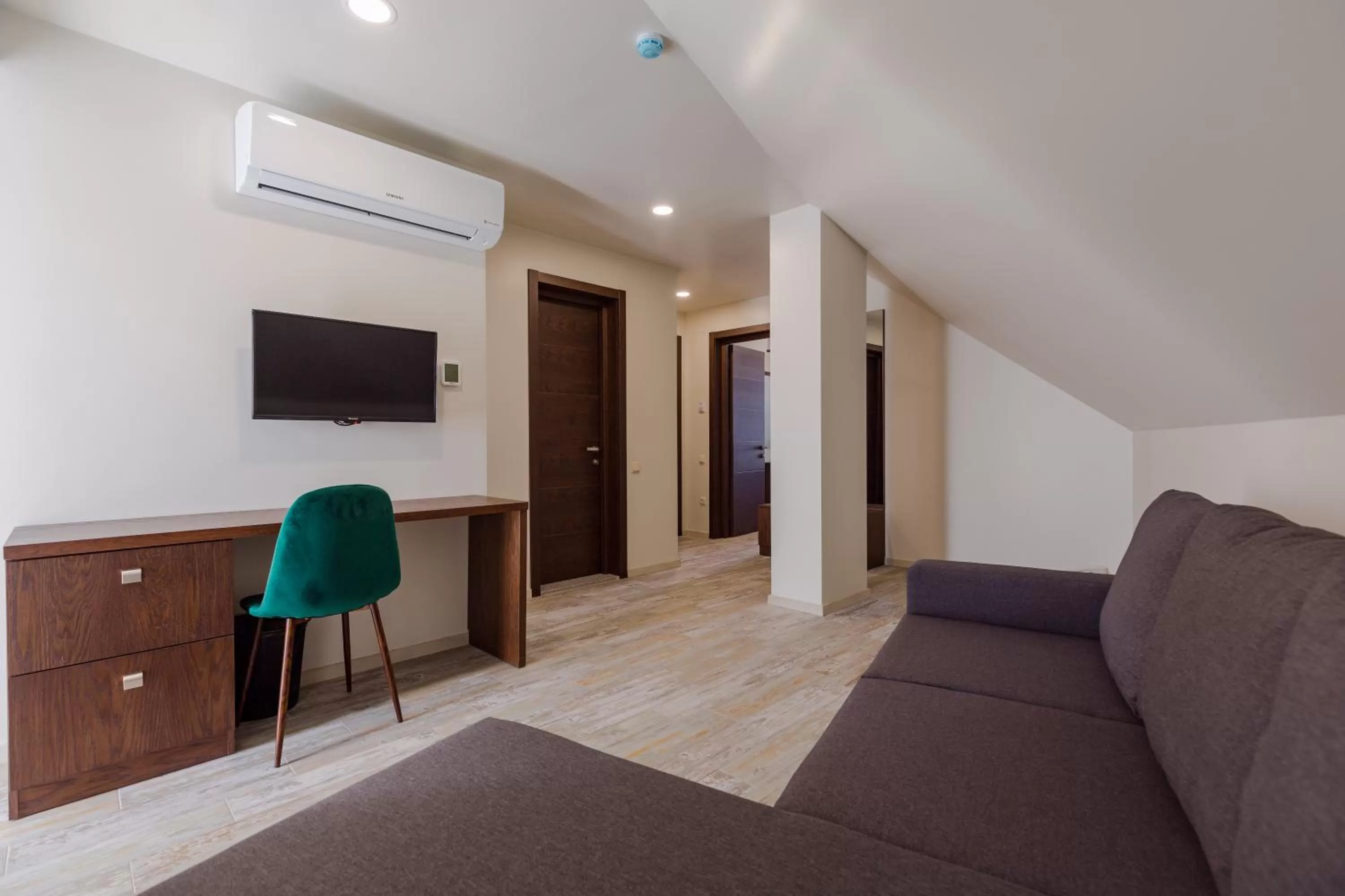 TV and multimedia in Hotel BLOOM Batumi