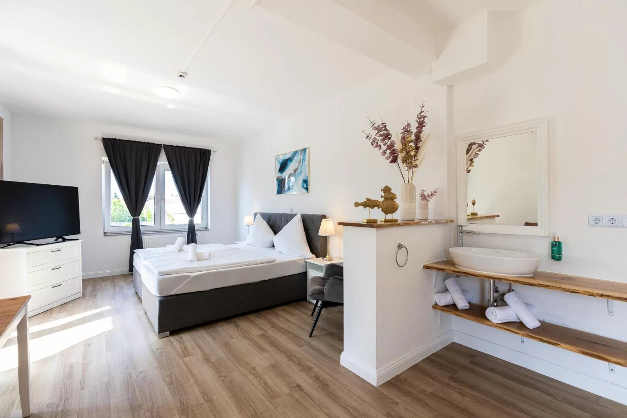 Photo of the whole room, Bed in Hotel Bergheim