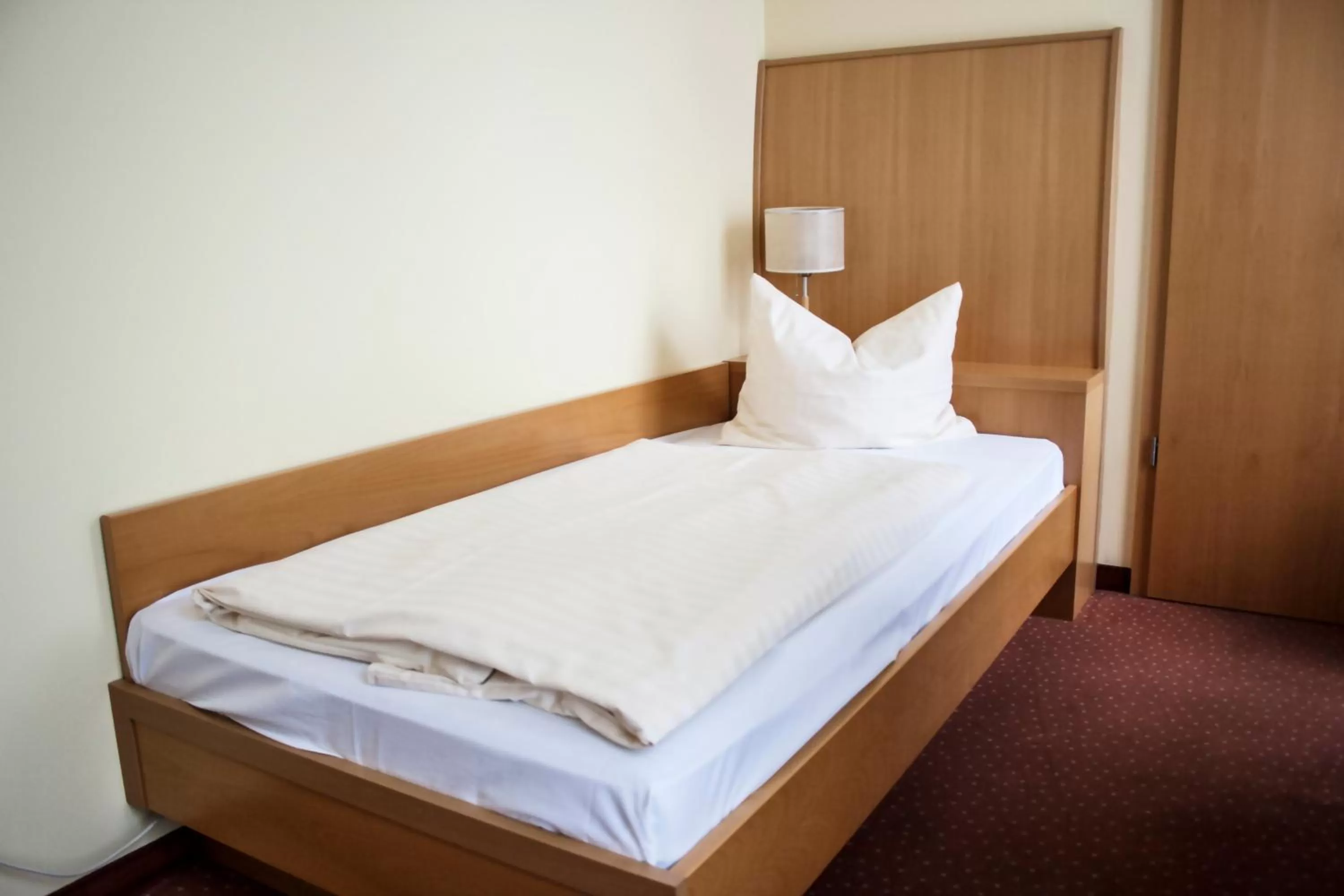 Bed in Hotel Erbenhof