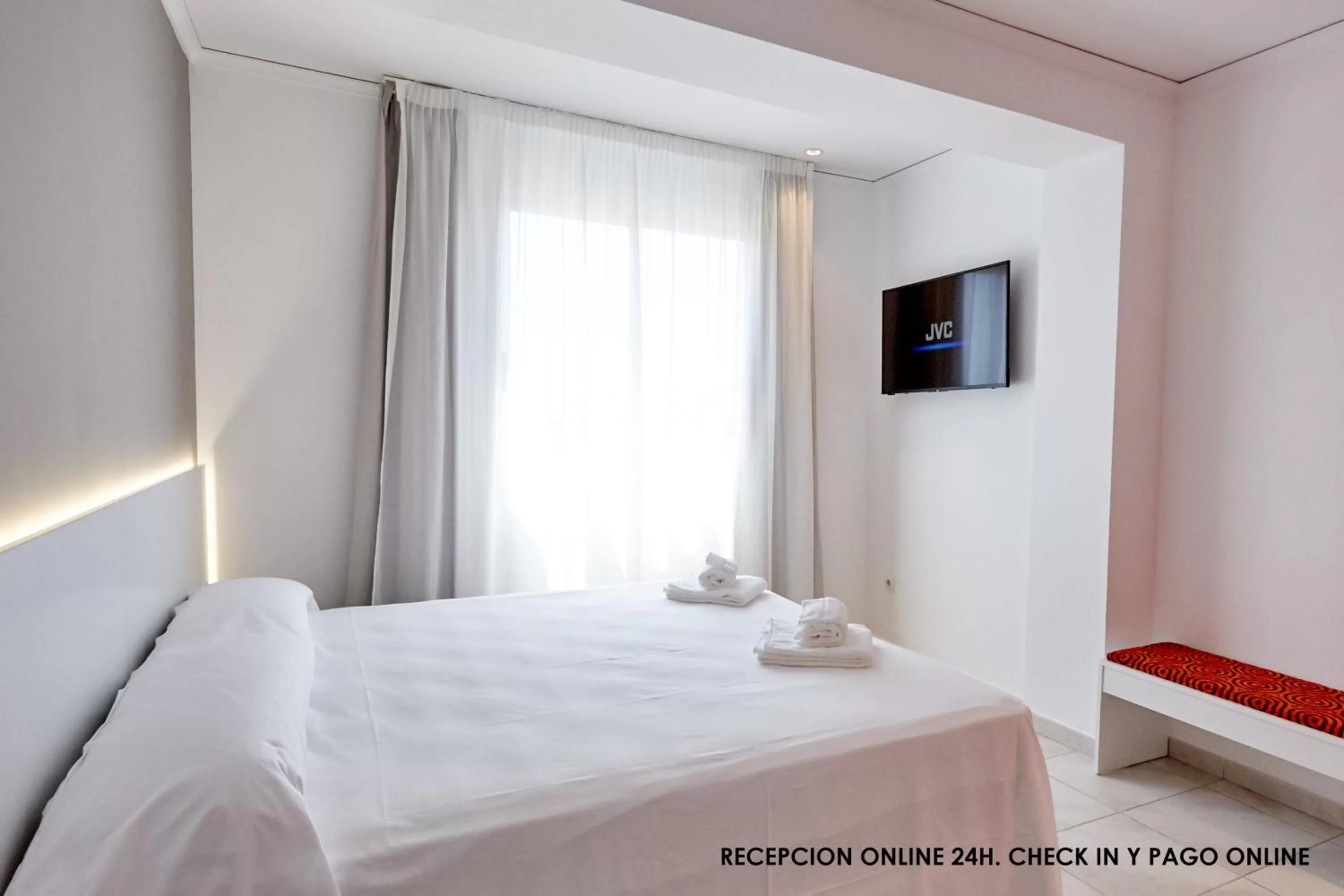 Bed in Hotel DL Port