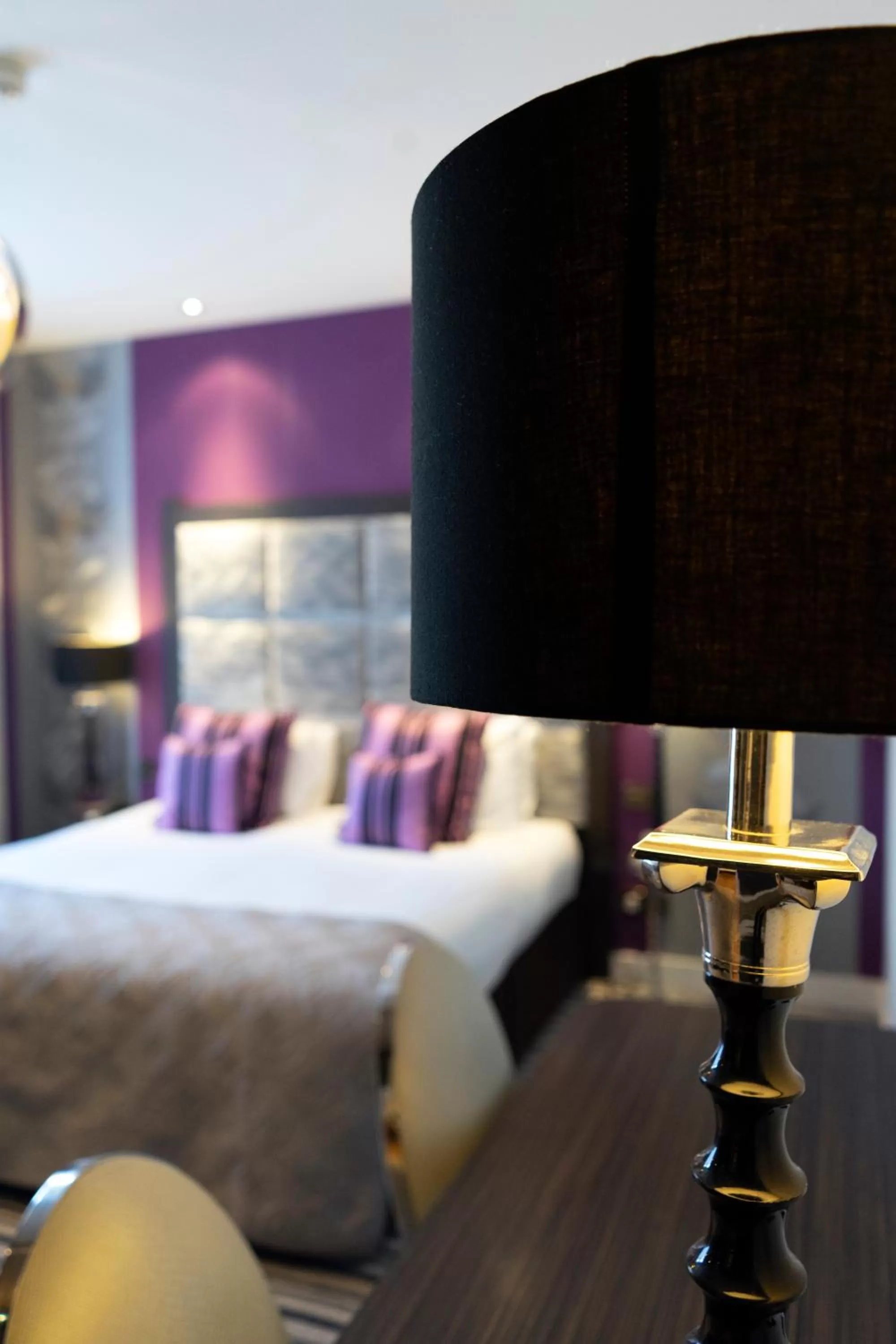 Bed in Earl Of Doncaster Hotel