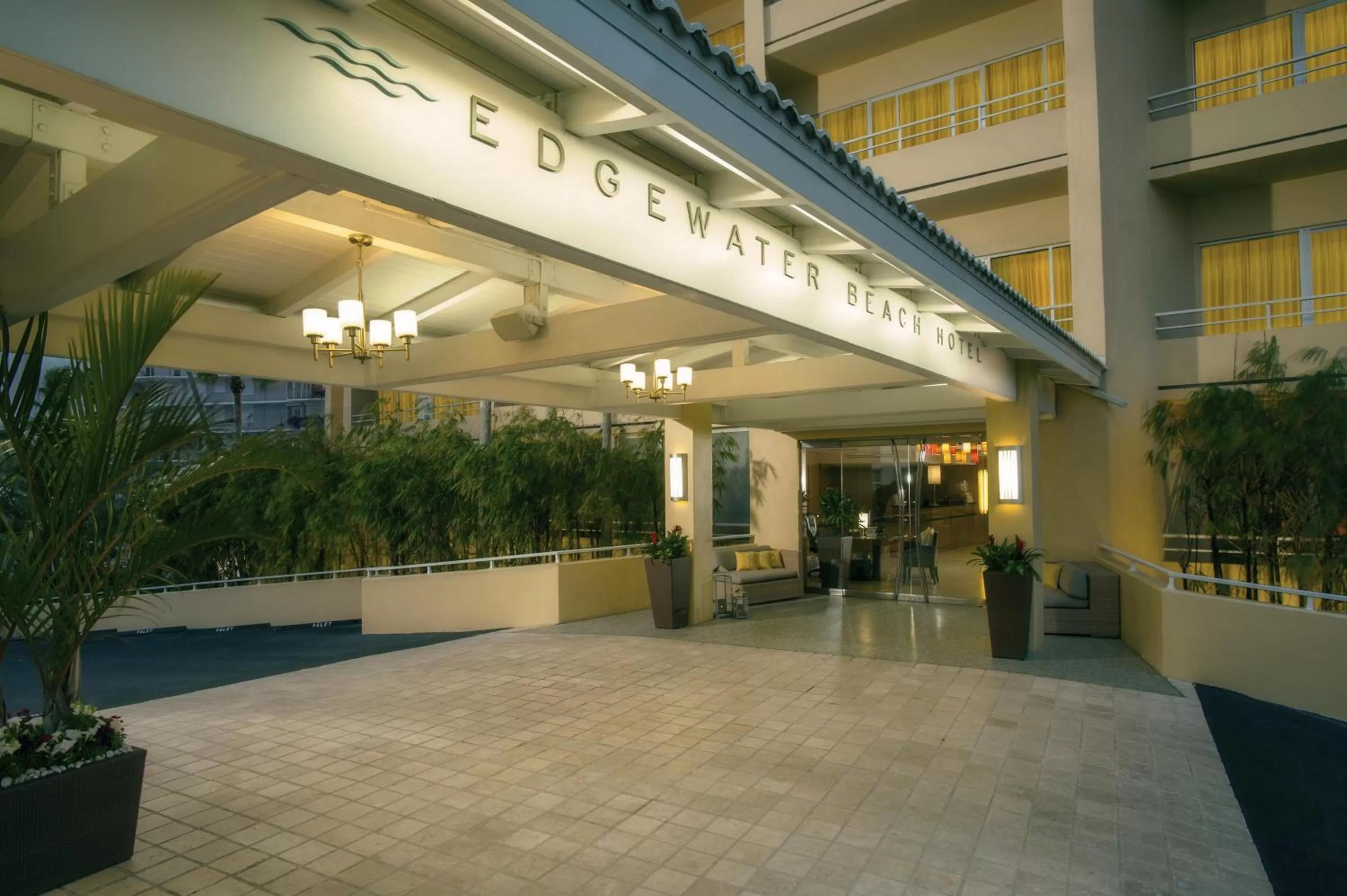 Facade/entrance in Edgewater Beach Hotel