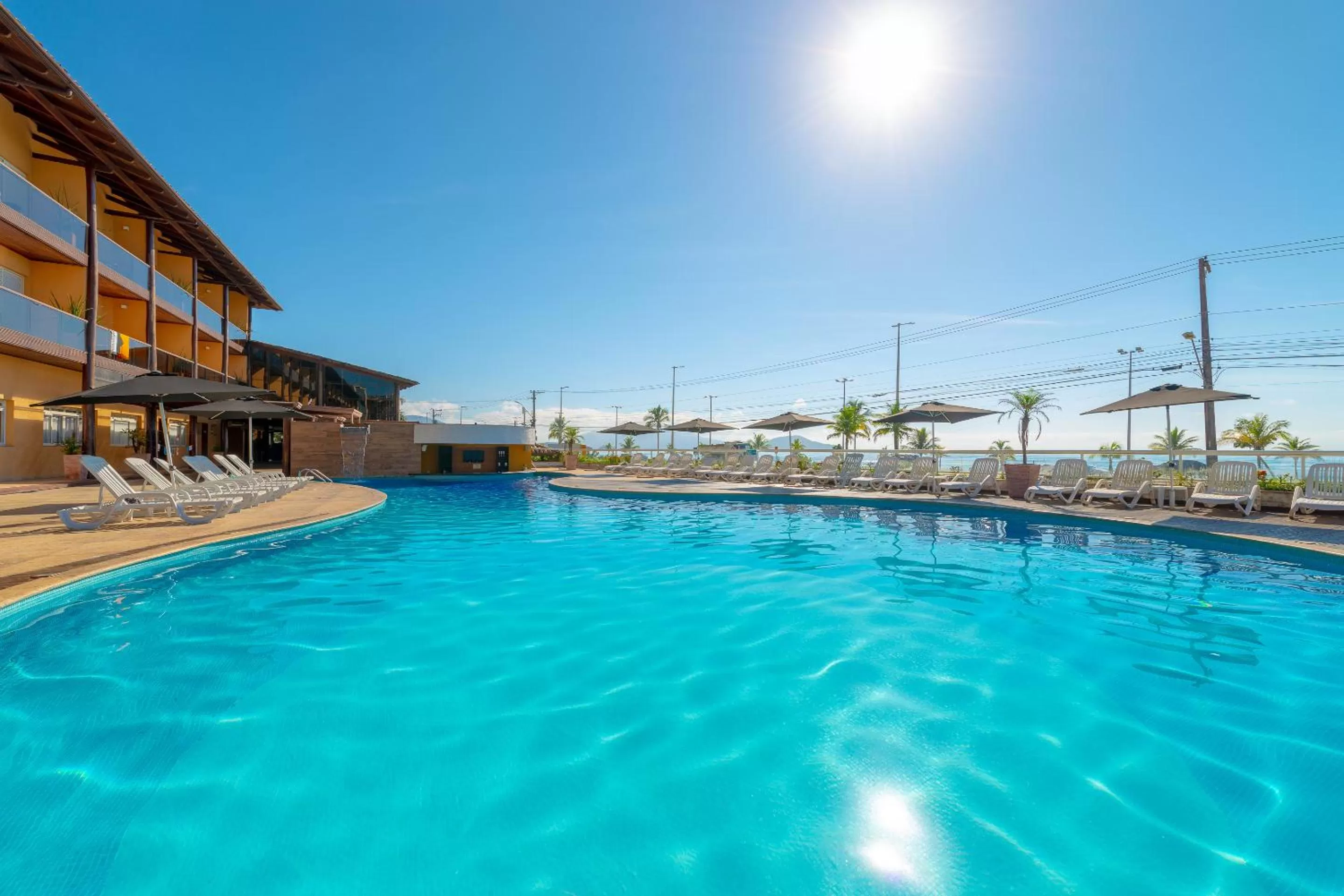 Swimming pool in Hotel Costa Norte Massaguaçu