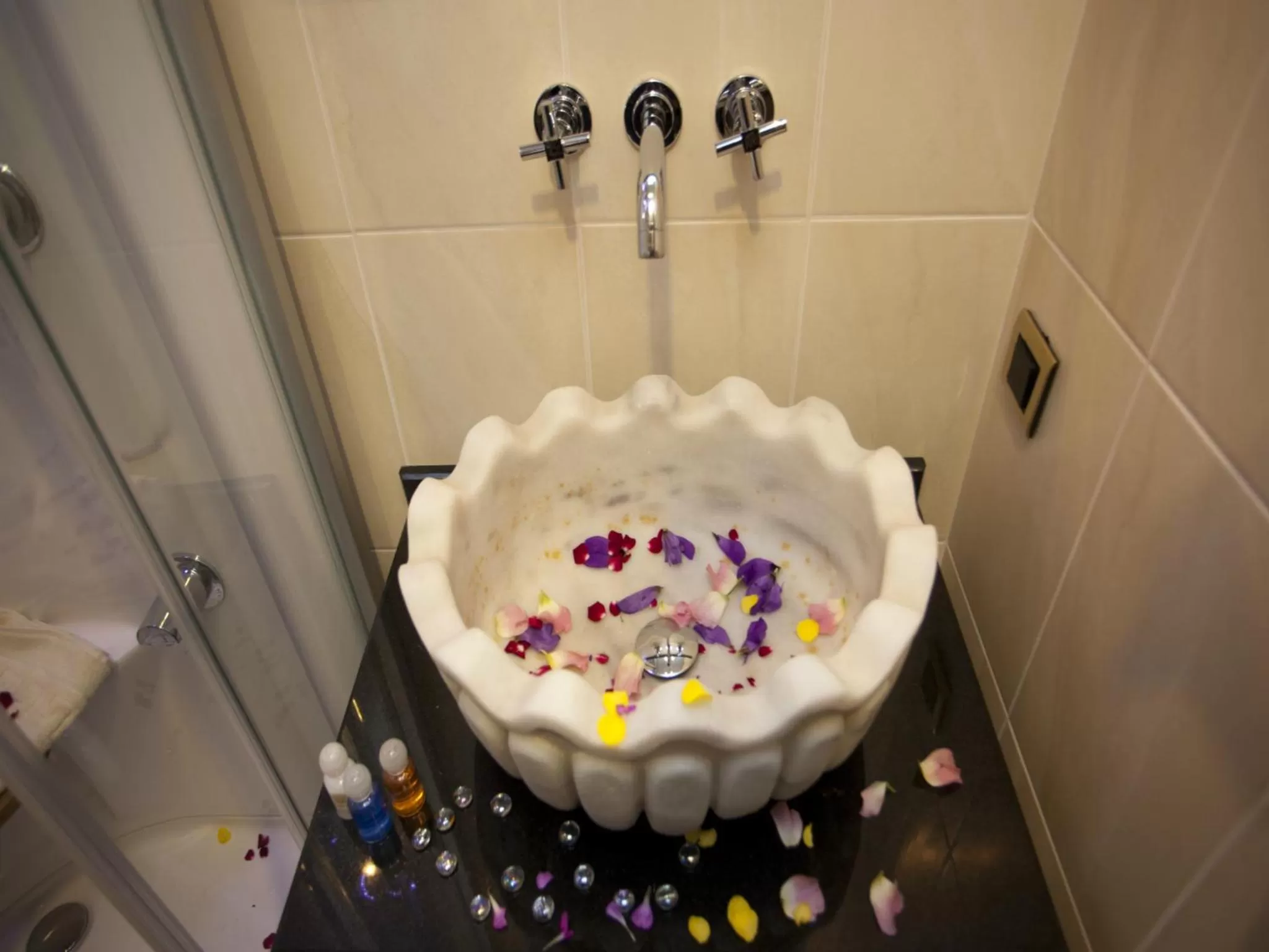 Decorative detail in Burckin Hotel