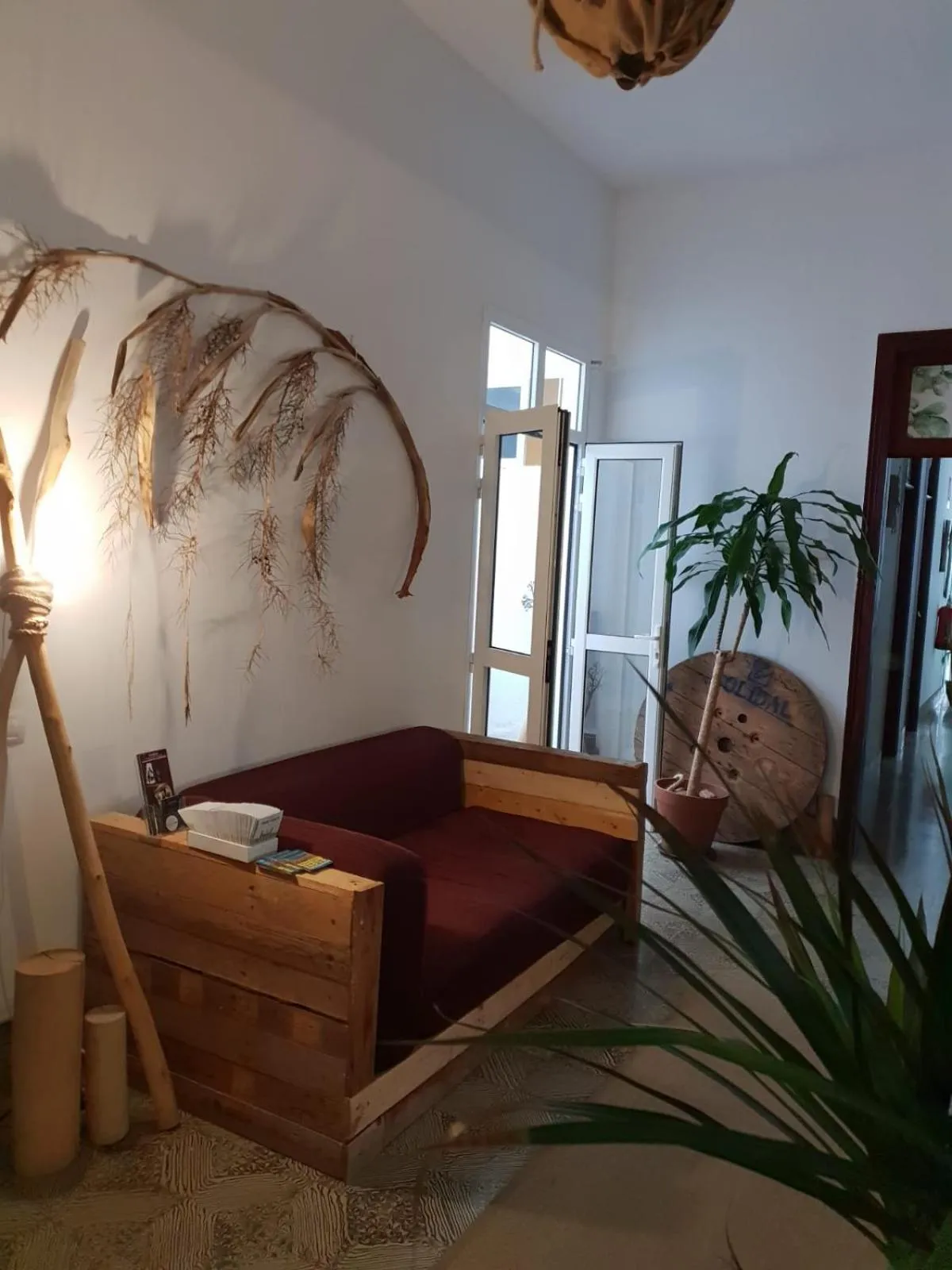 Living room in Cactus Host