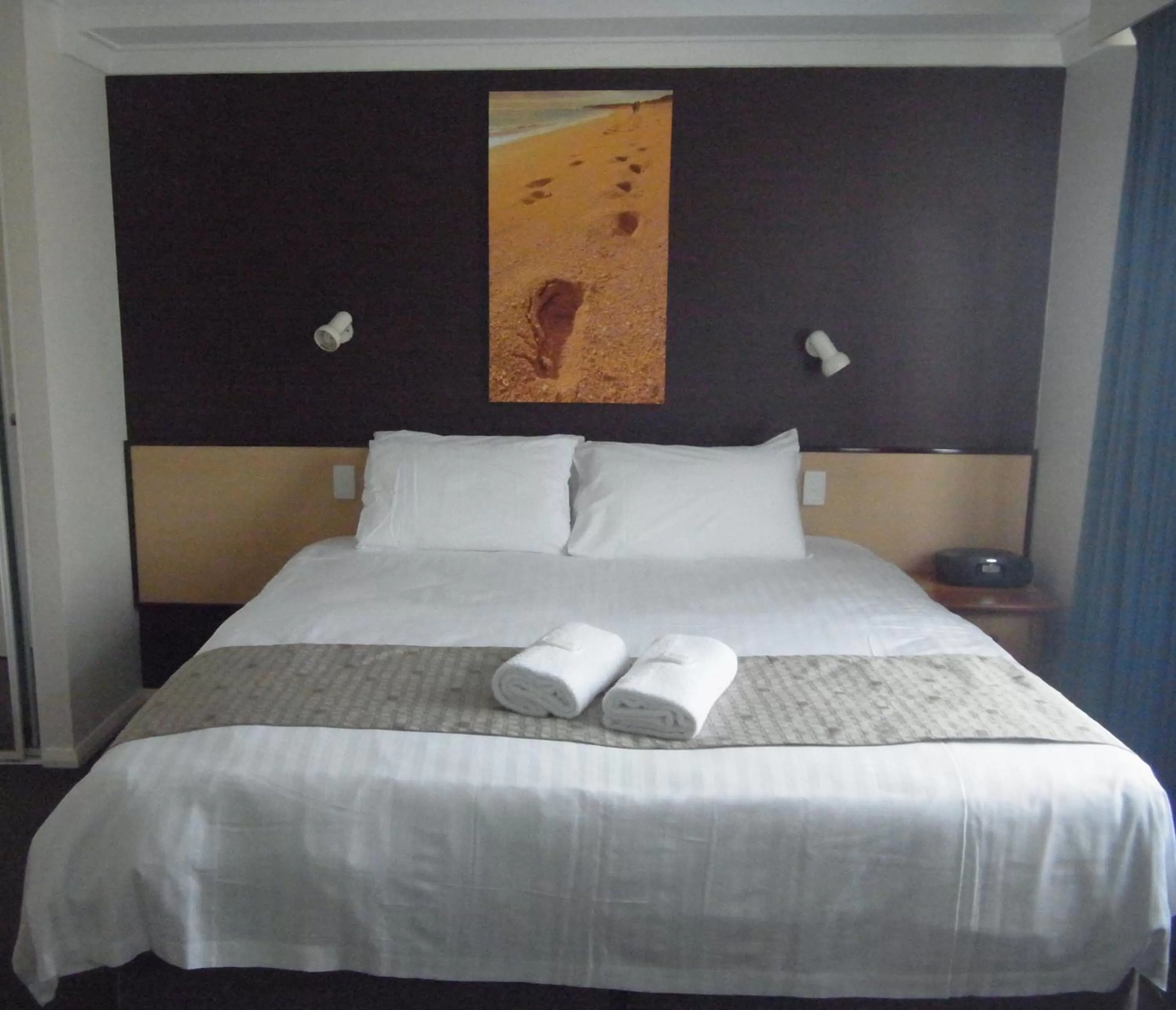 Bed in Margarets Beach Resort