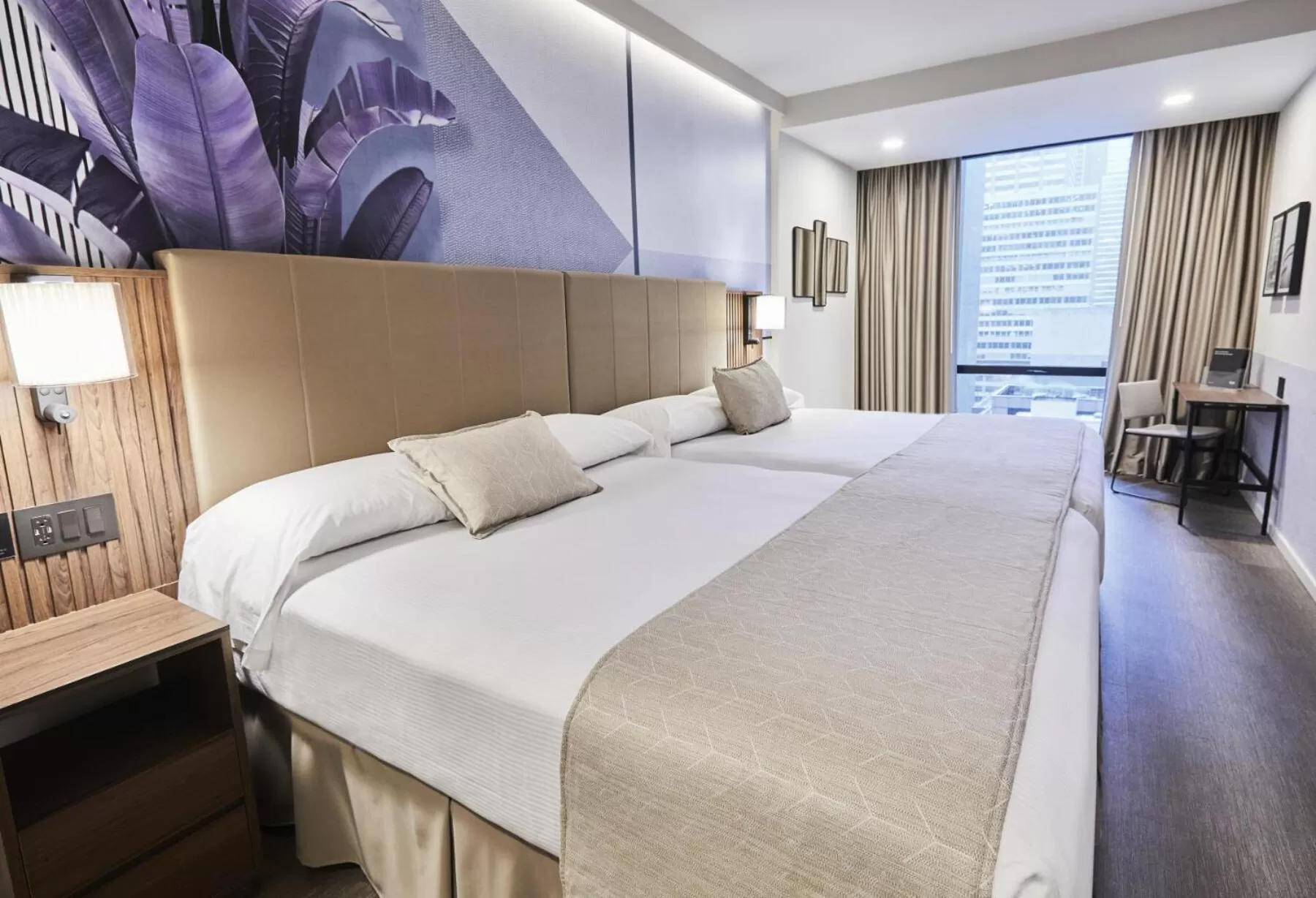 Bedroom, Bed in Riu Plaza Manhattan Times Square