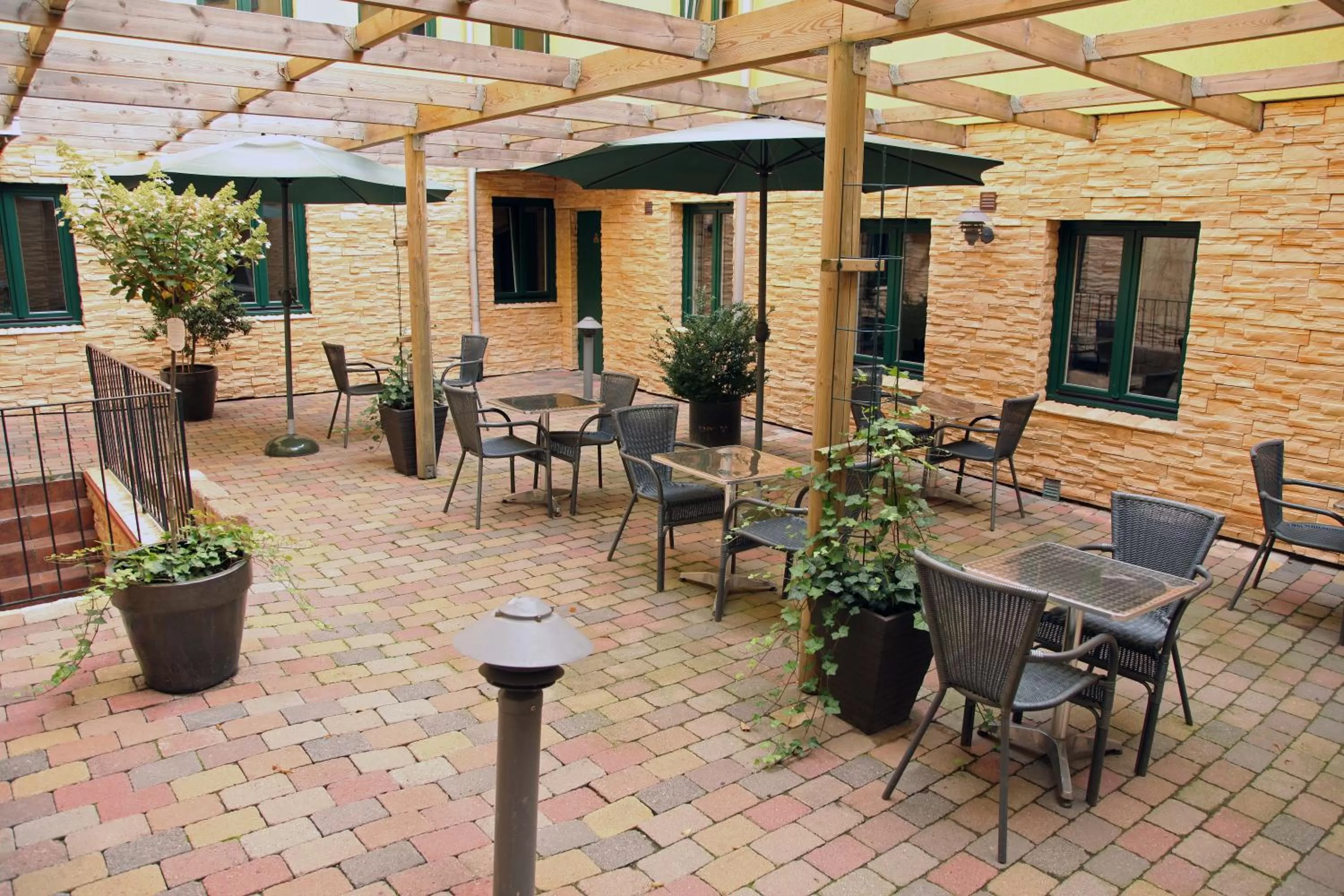 Facade/entrance in Best Western Hotel Anno 1937