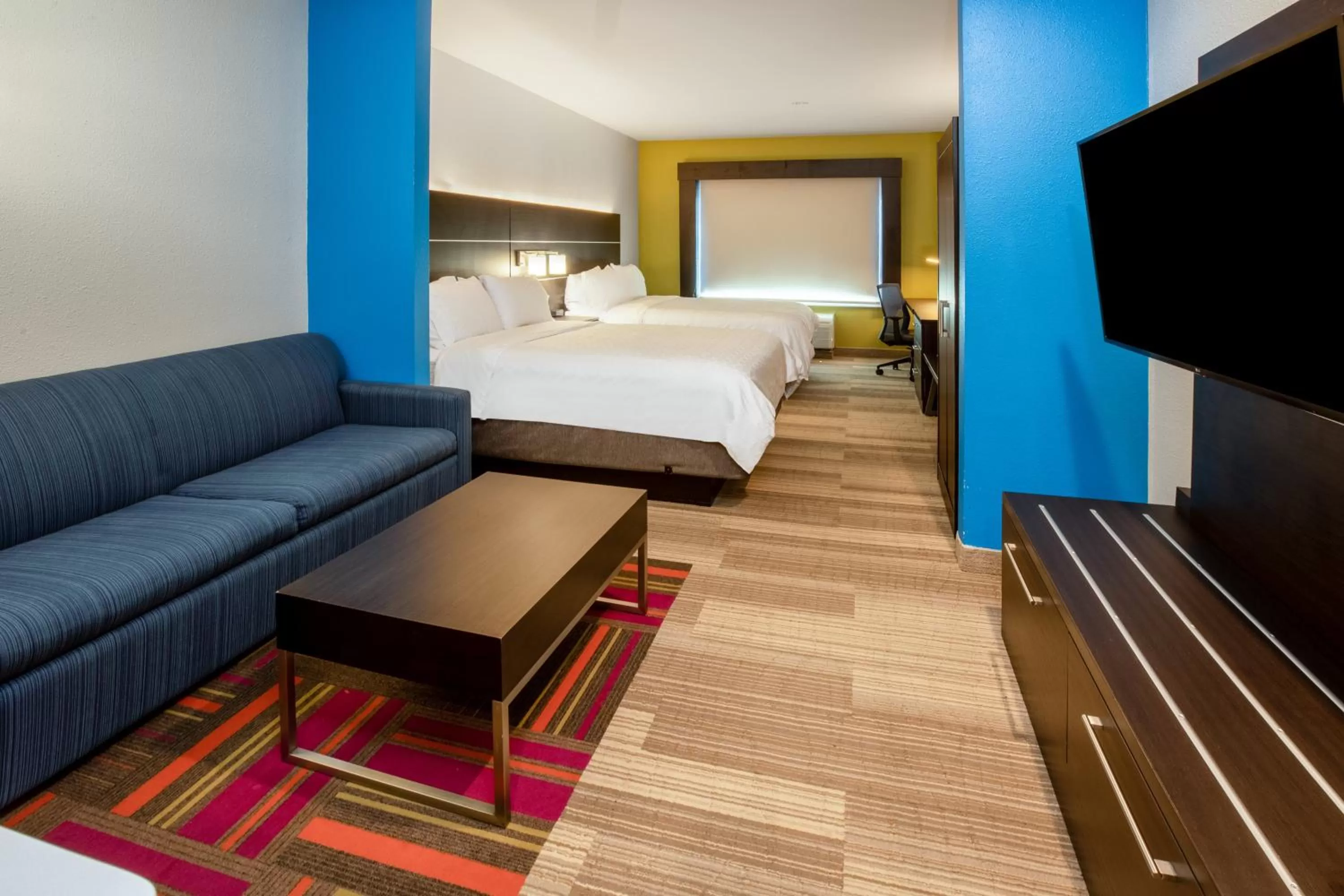 Bedroom, Bed in Holiday Inn Express & Suites Rockport - Bay View by IHG