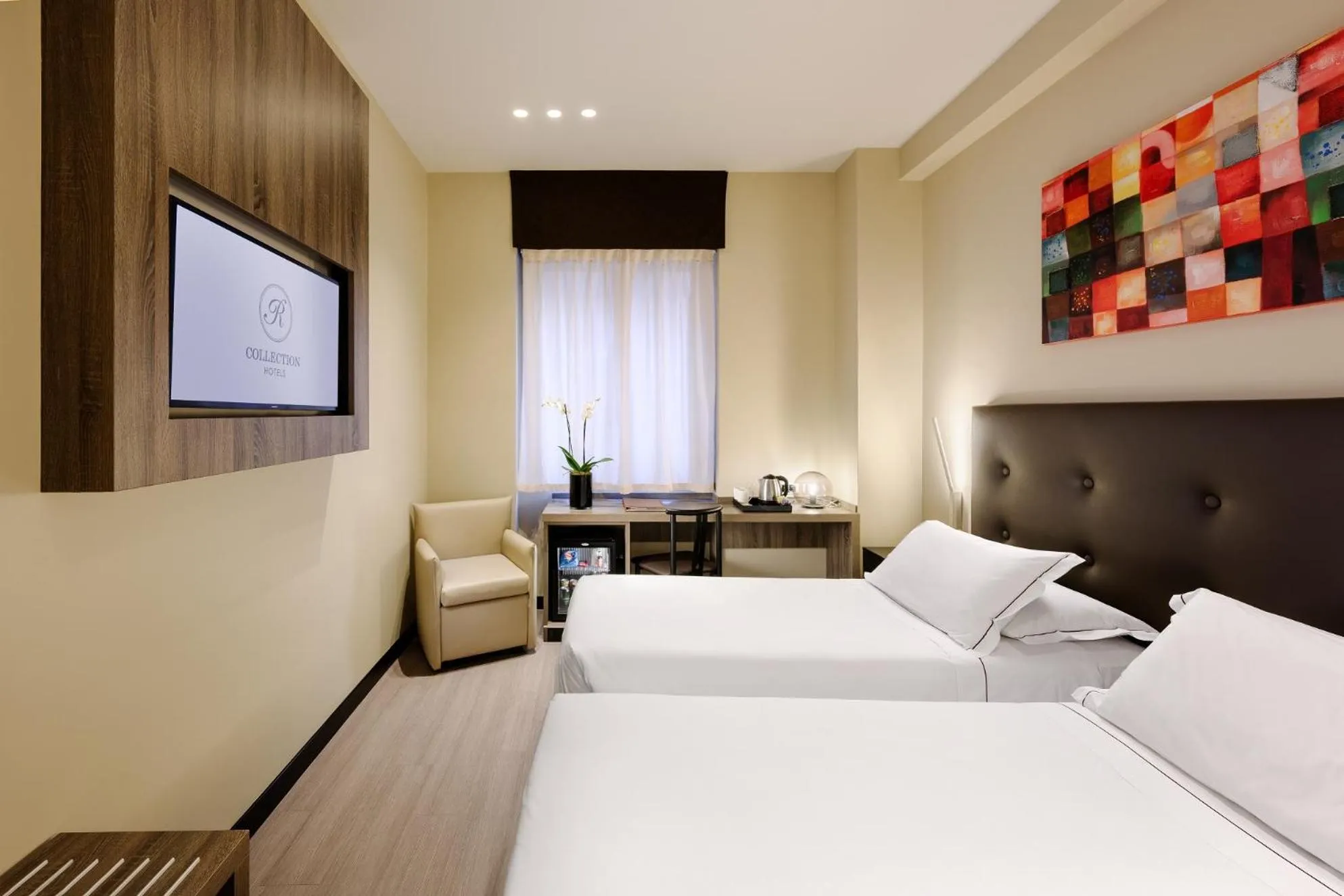 Bedroom, Bed in Hotel Mentana, by R Collection Hotels