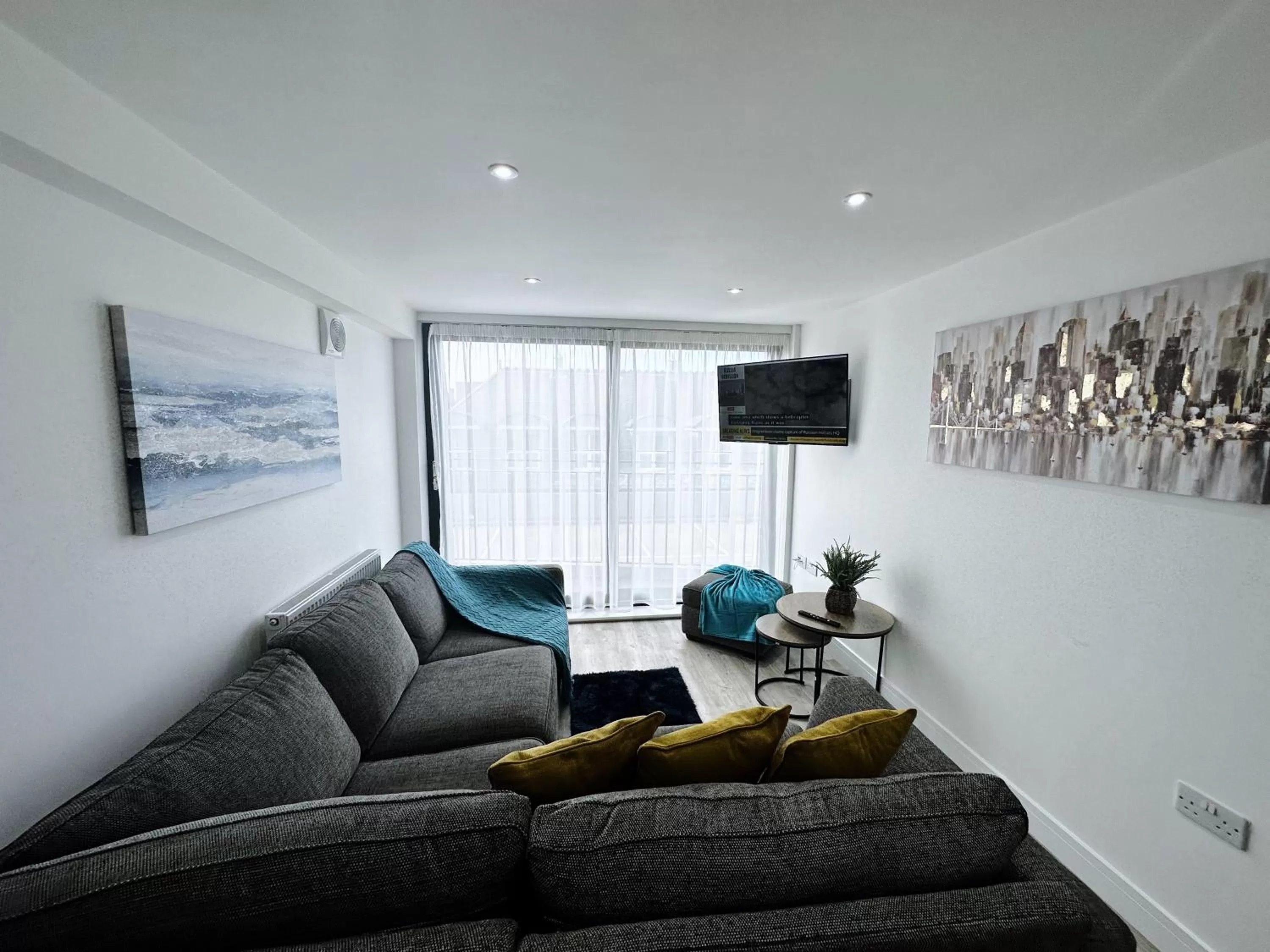 TV and multimedia in The Atlantis - Tower Apartments