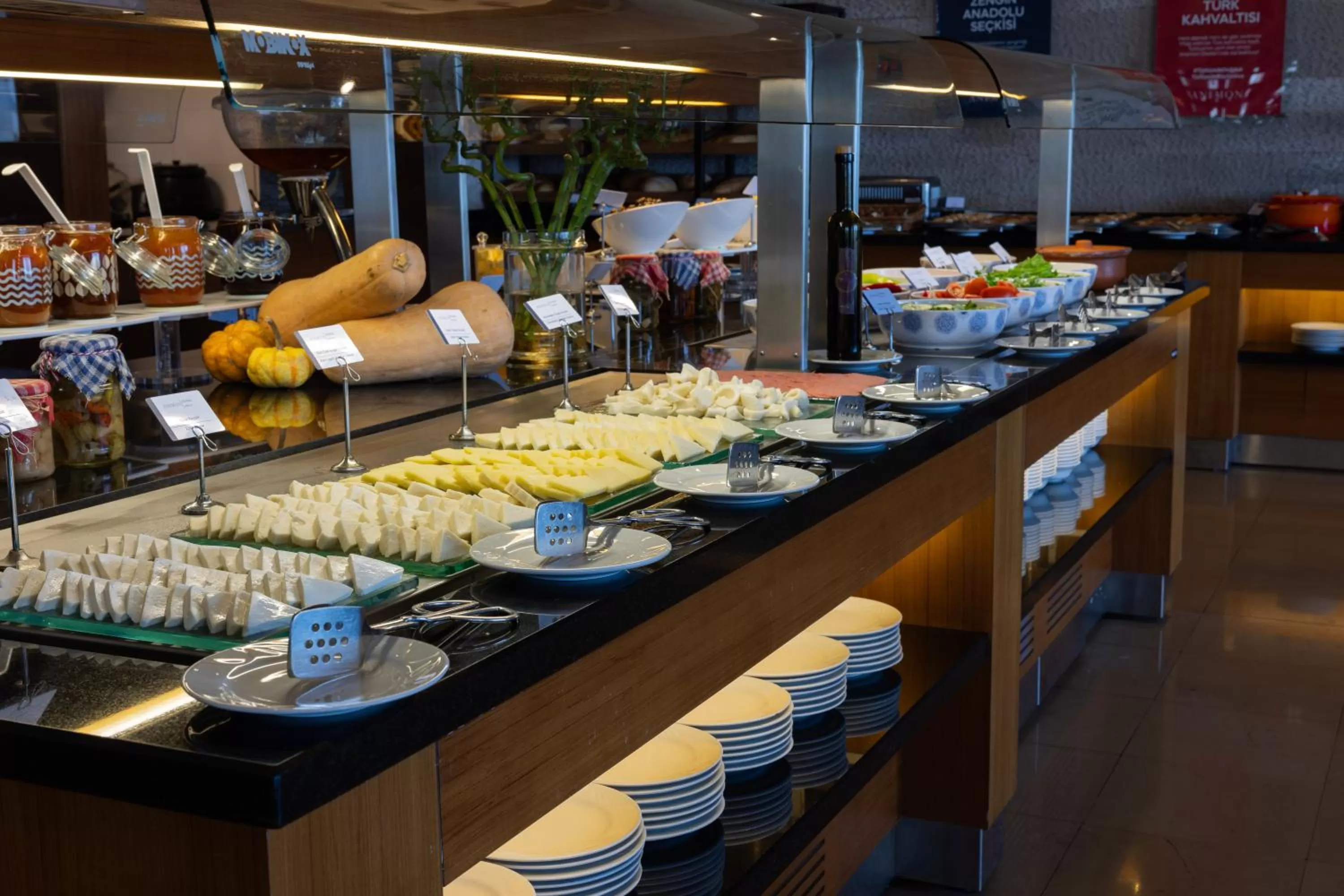 Breakfast in Anemon Grand Samsun Otel