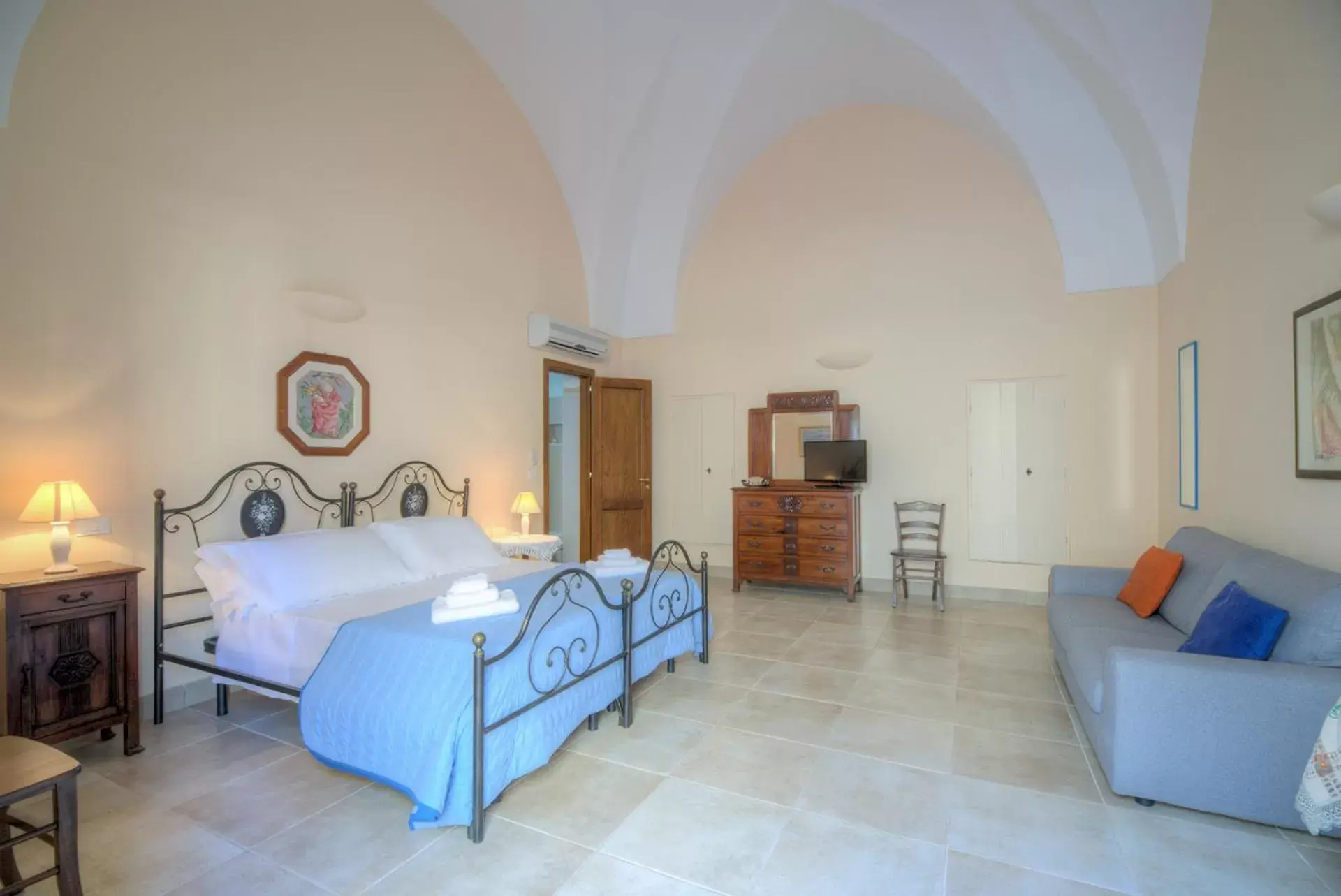 Quadruple Room in Lu Caffa by Typney Quadruple Room in Lu Caffa by Typney