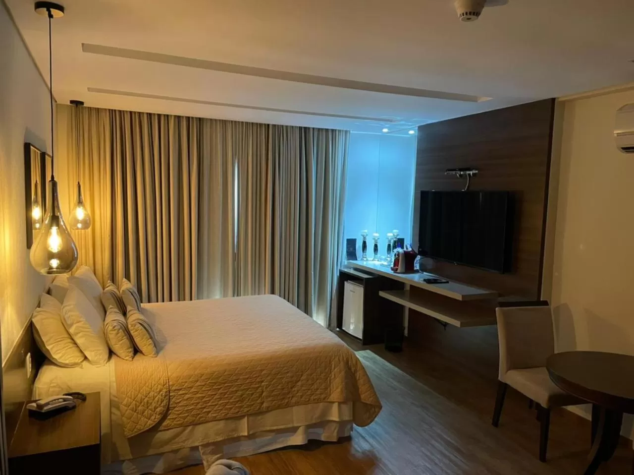 Bedroom, Bed in Hotel Mohave