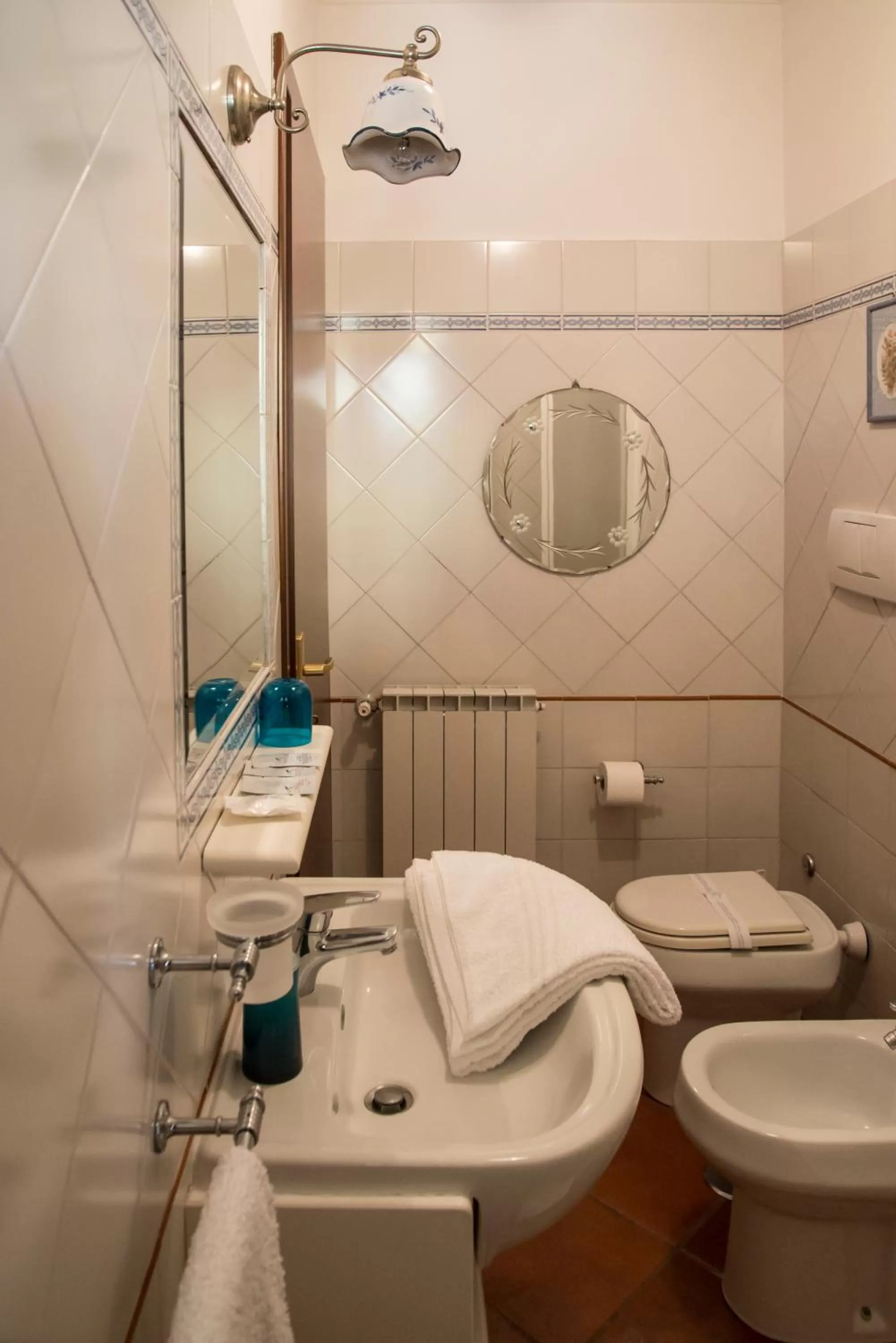 Bathroom in L'Albicocco