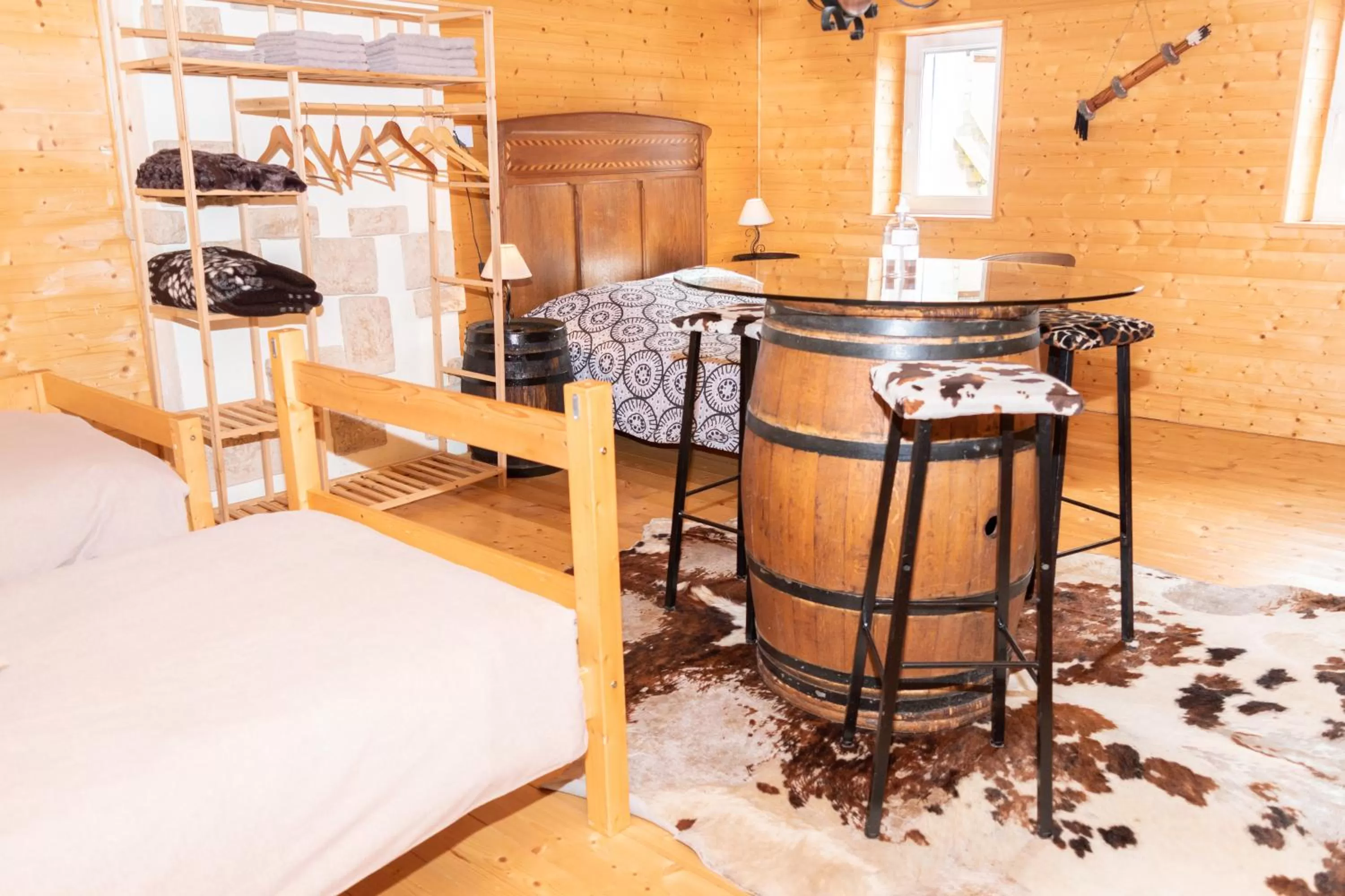 Photo of the whole room, Bed in La Fée Maison