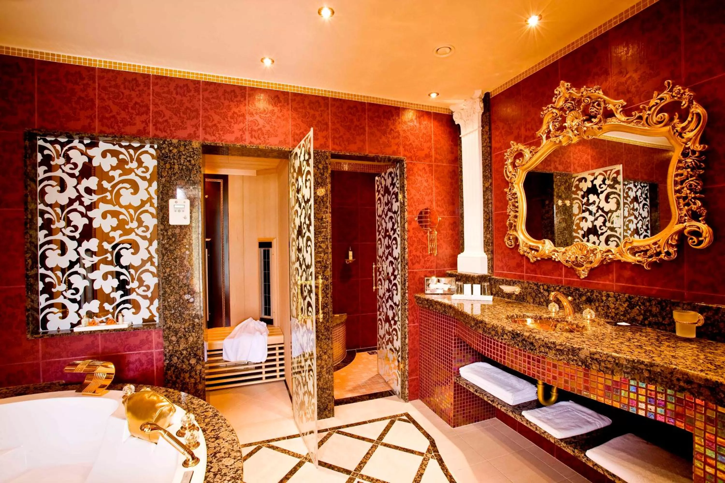 Bathroom in EurothermenResort Bad Ischl - Hotel Royal 4-Sterne Superior