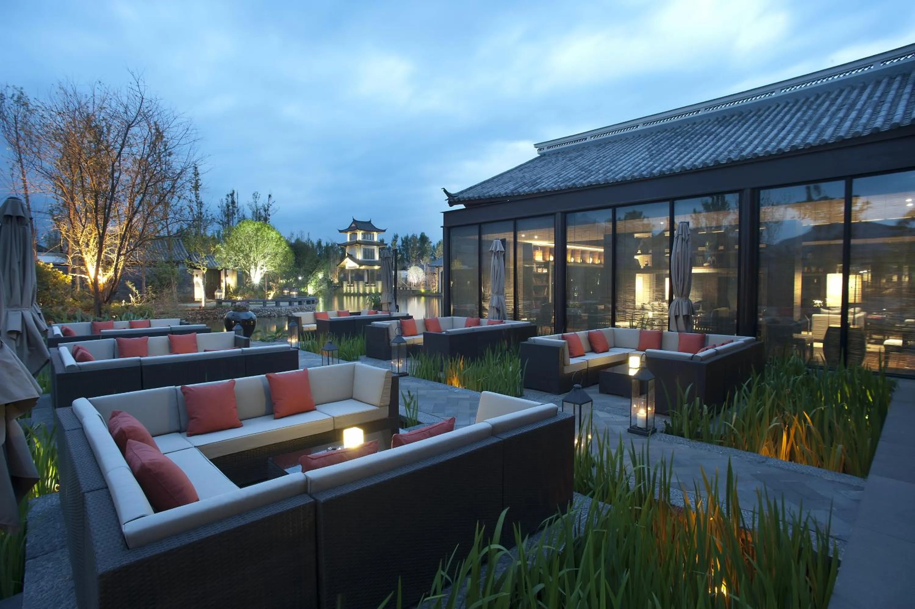 Restaurant/places to eat in Pullman Lijiang Resort & Spa