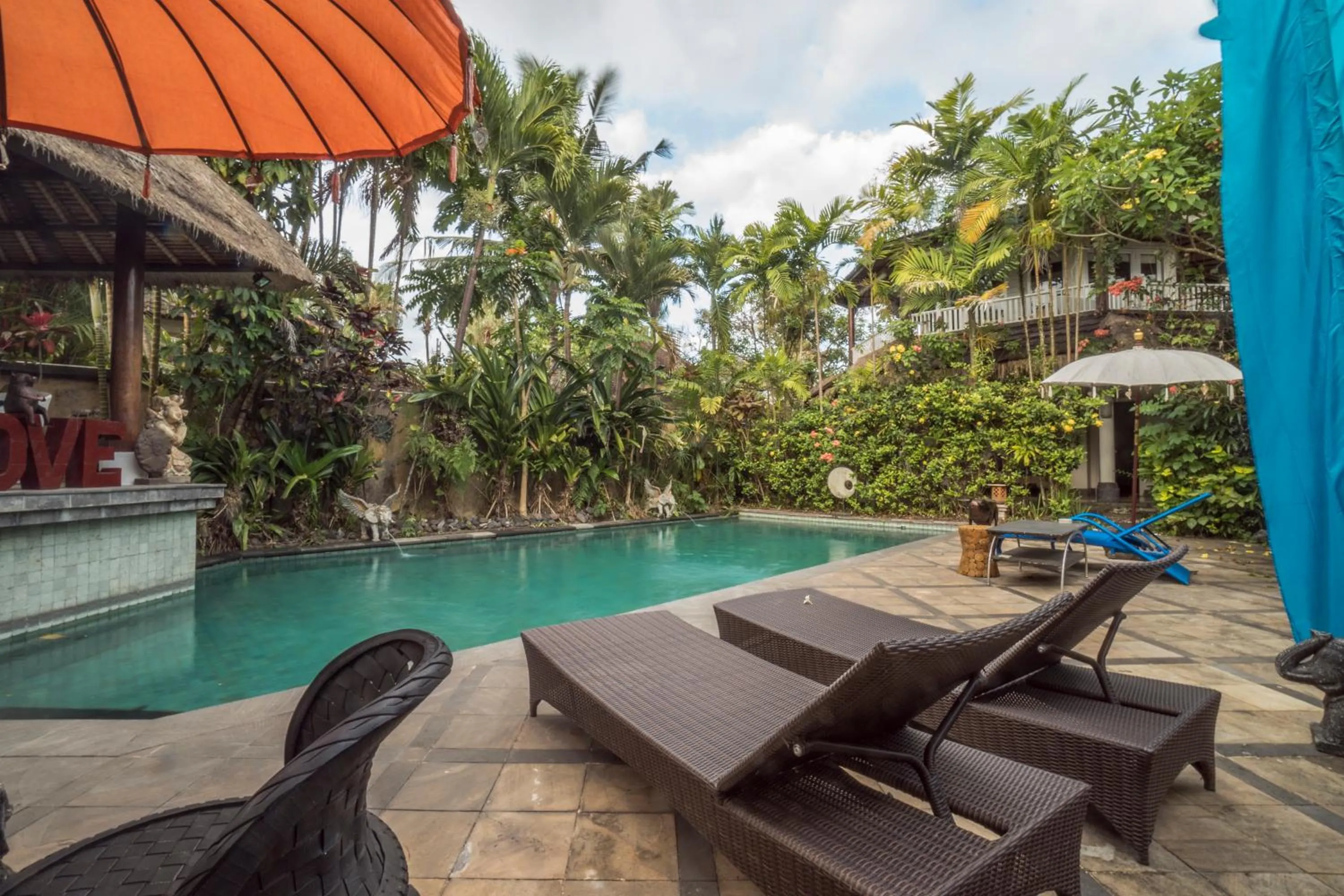 Swimming pool in Gajah Biru Bungalows