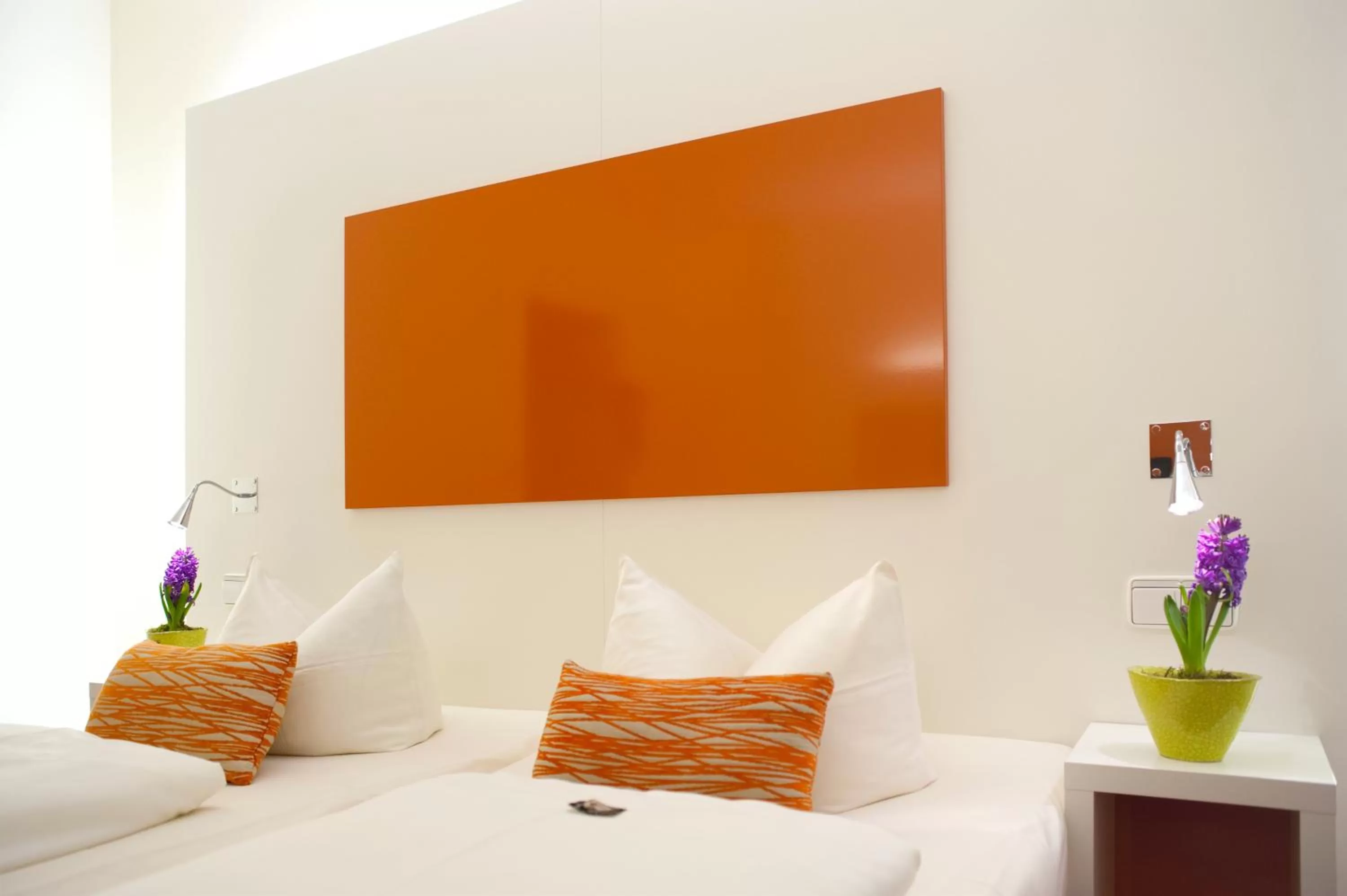 Bed in Ibis Styles Frankfurt City