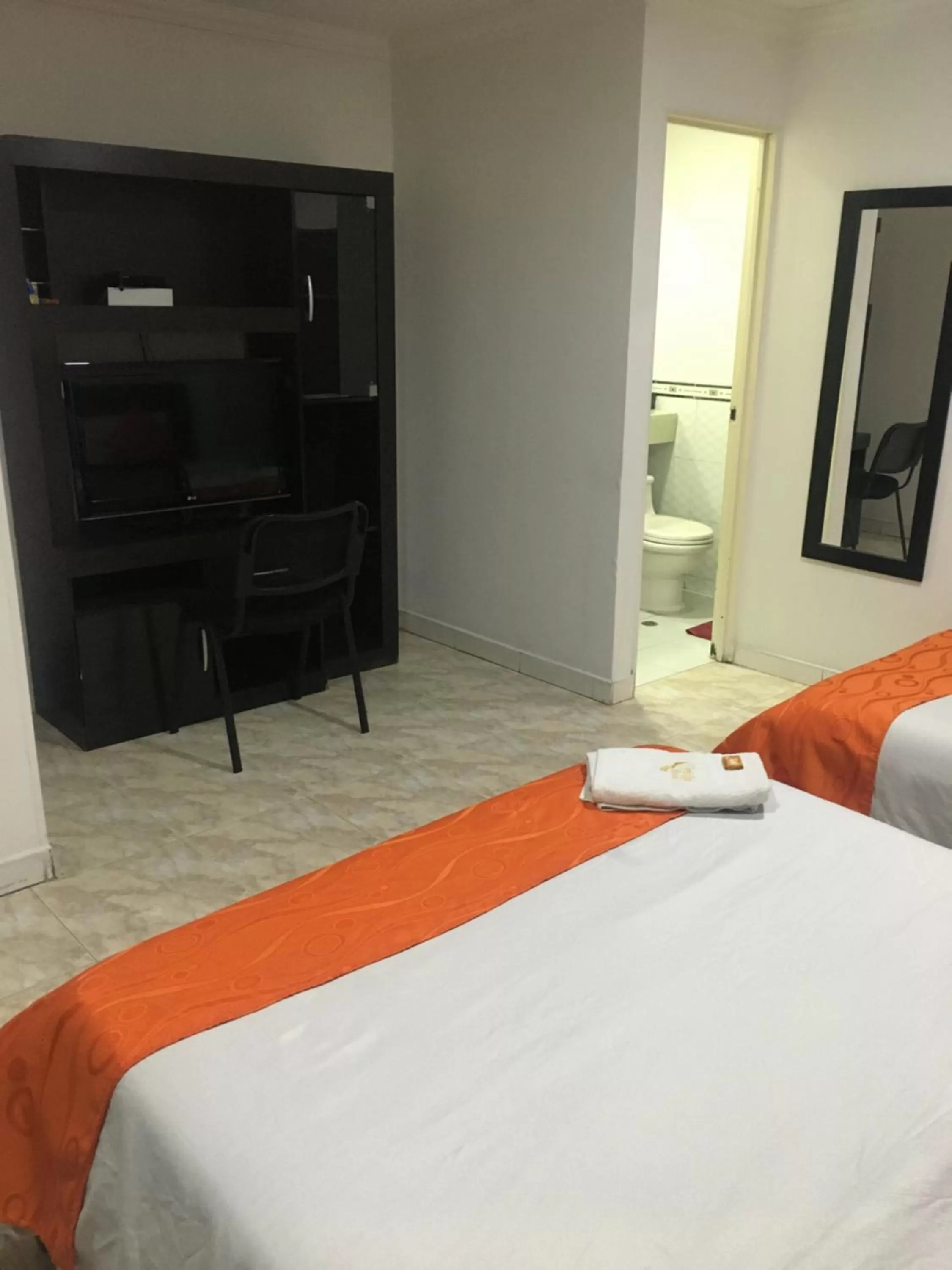 Bed in Hotel Fénix Real Bogotá