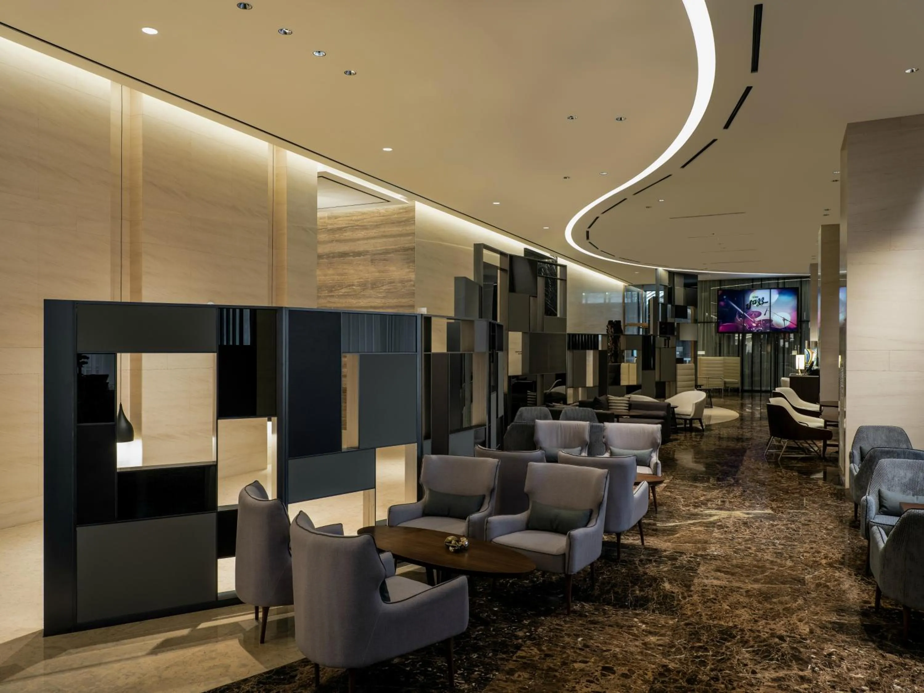 Lounge or bar in Novotel Ambassador Seoul Yongsan