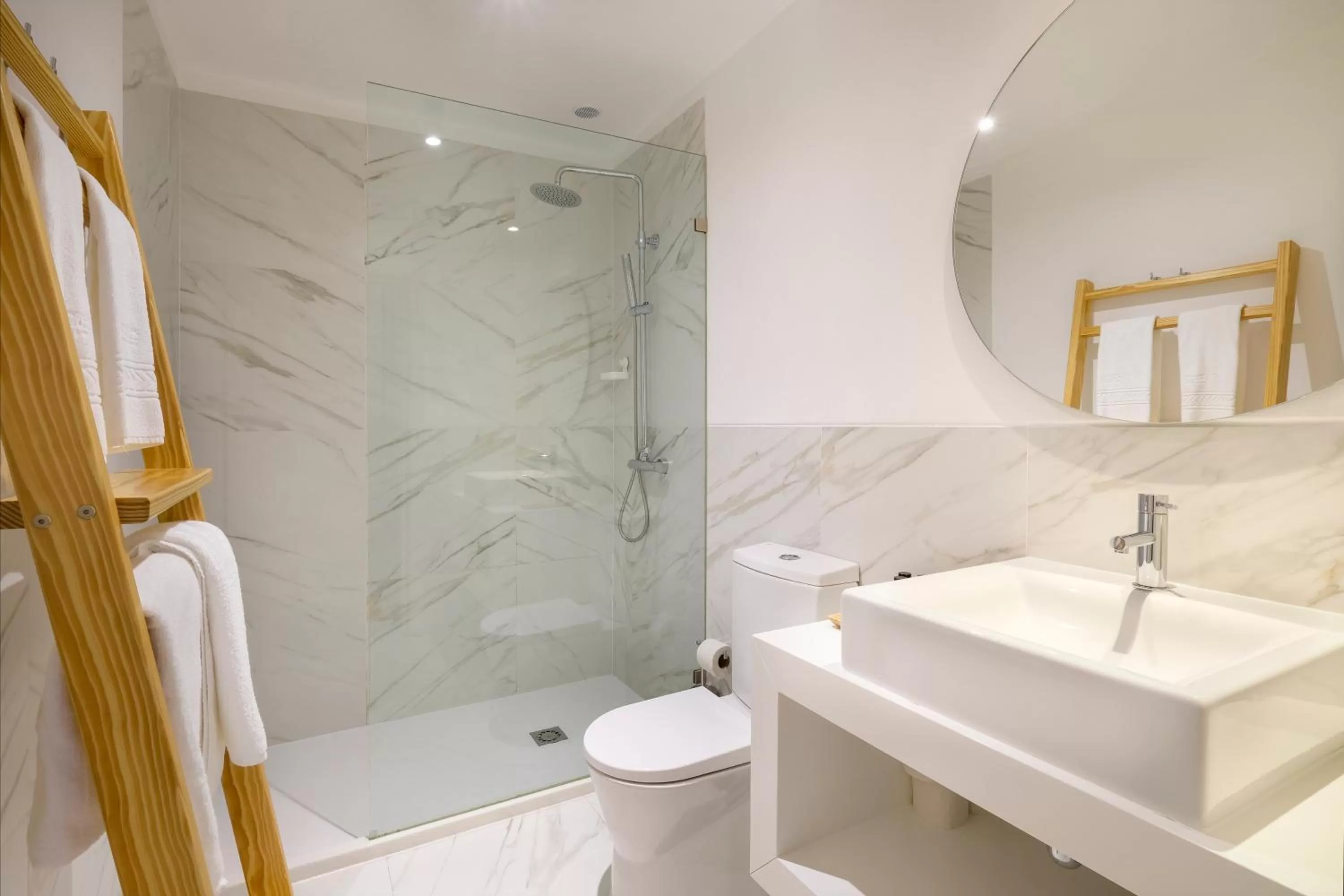 Bathroom in 1869 Príncipe Real House